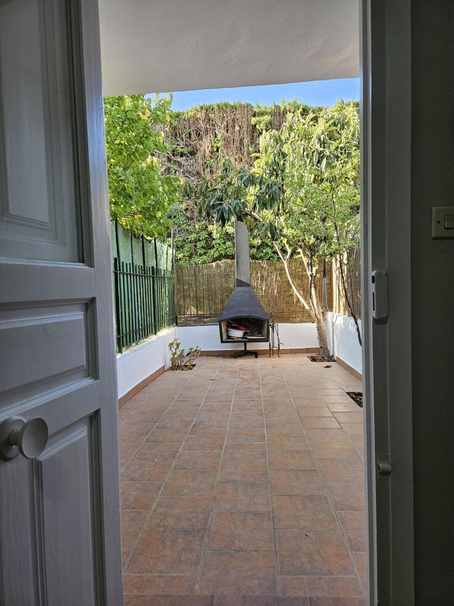 Two-Bedroom House photo 2