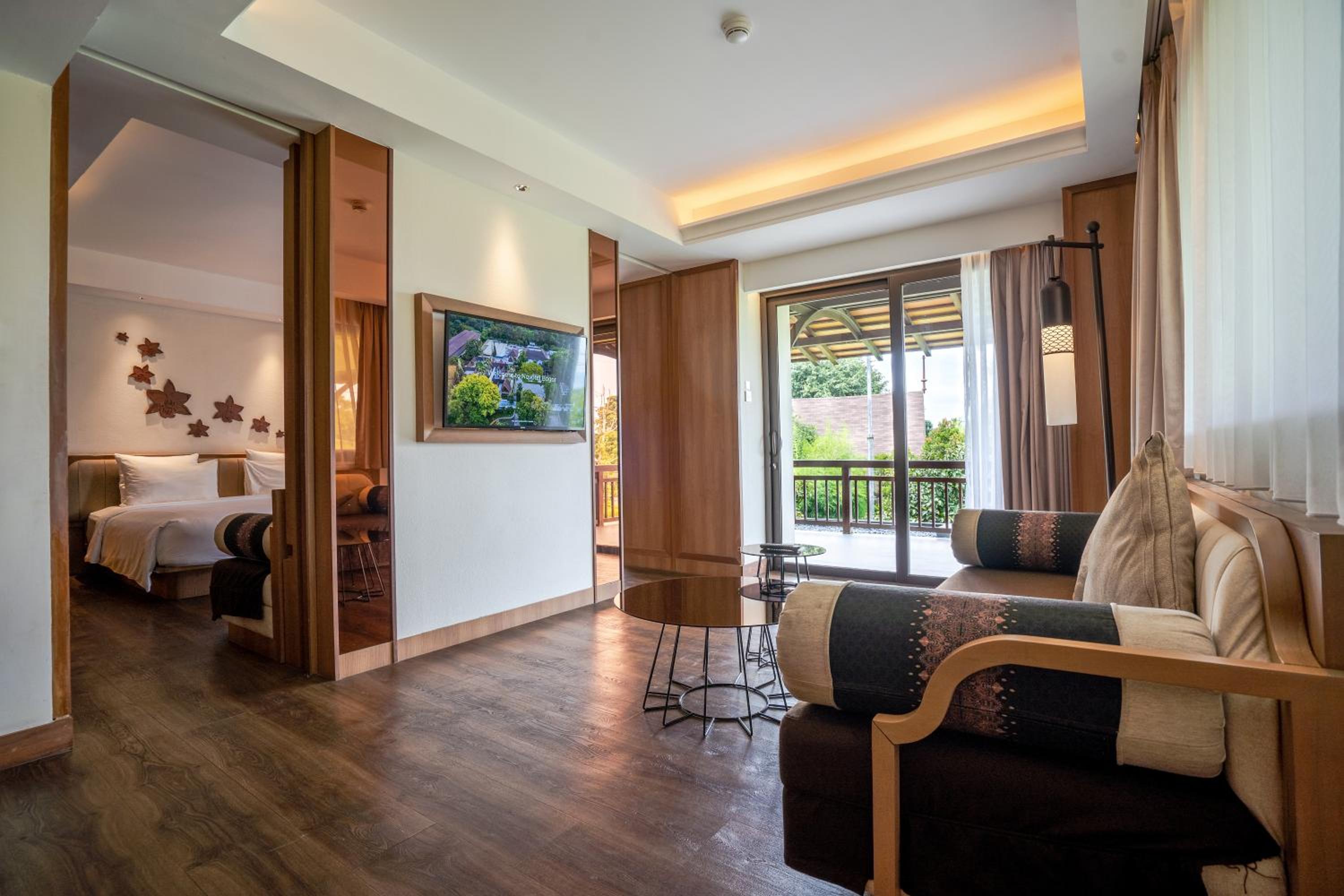Executive King Suite photo 3