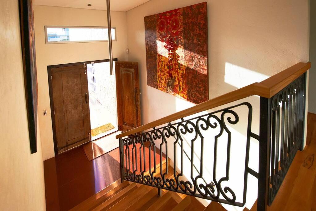 Three-Bedroom House photo 3