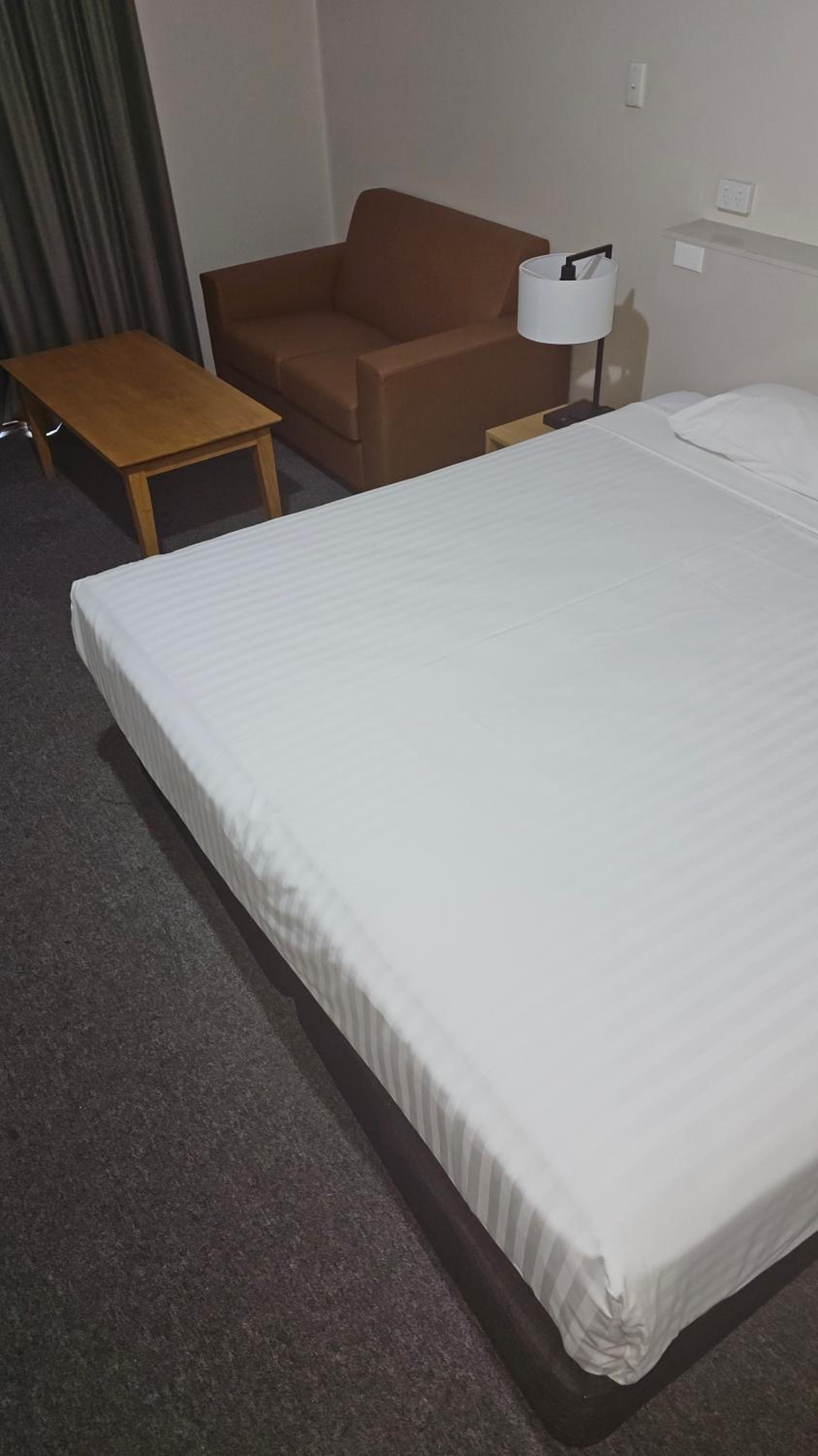Standard King Room photo 2