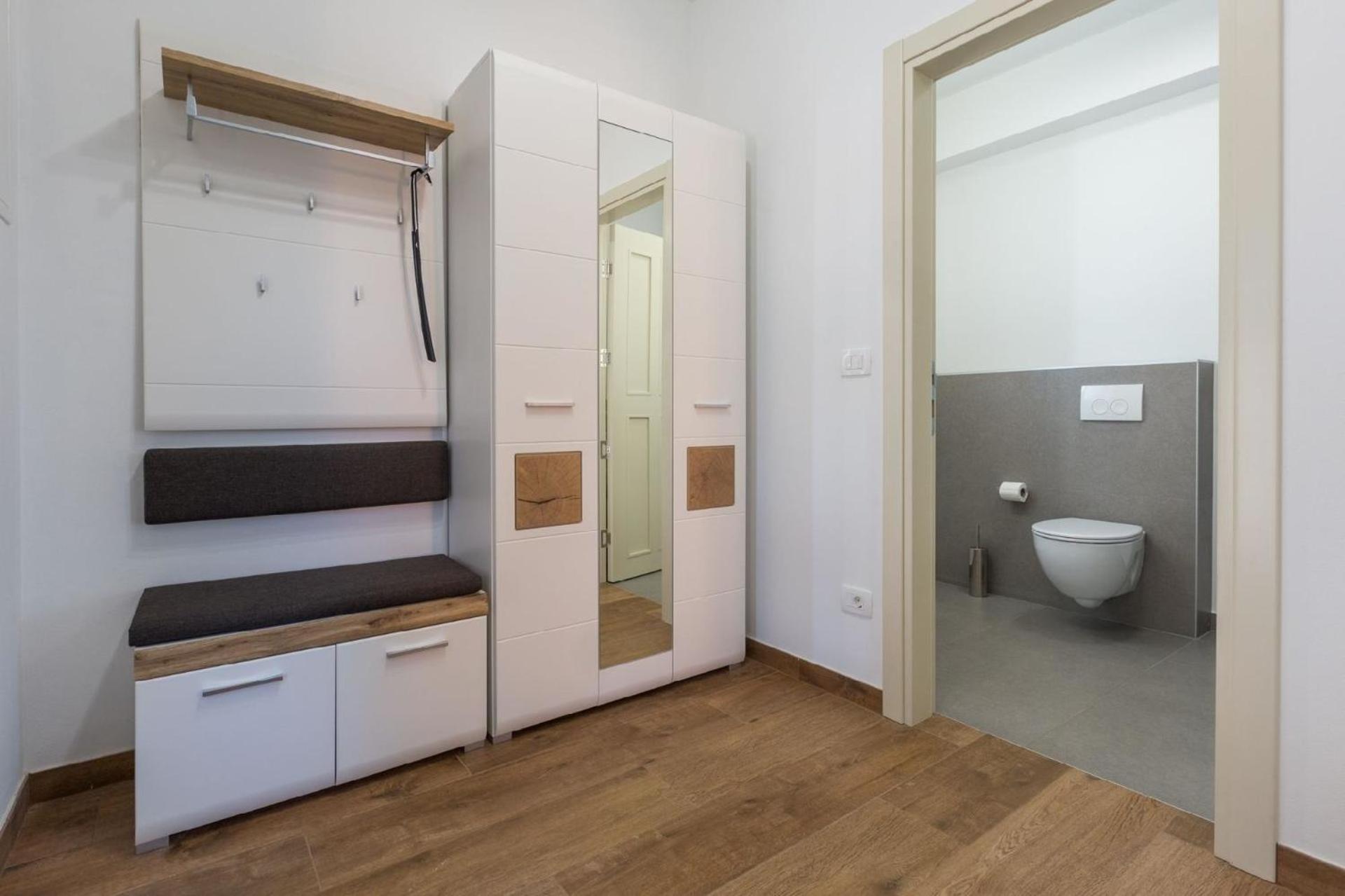 Four-Bedroom Vacation Home photo 2