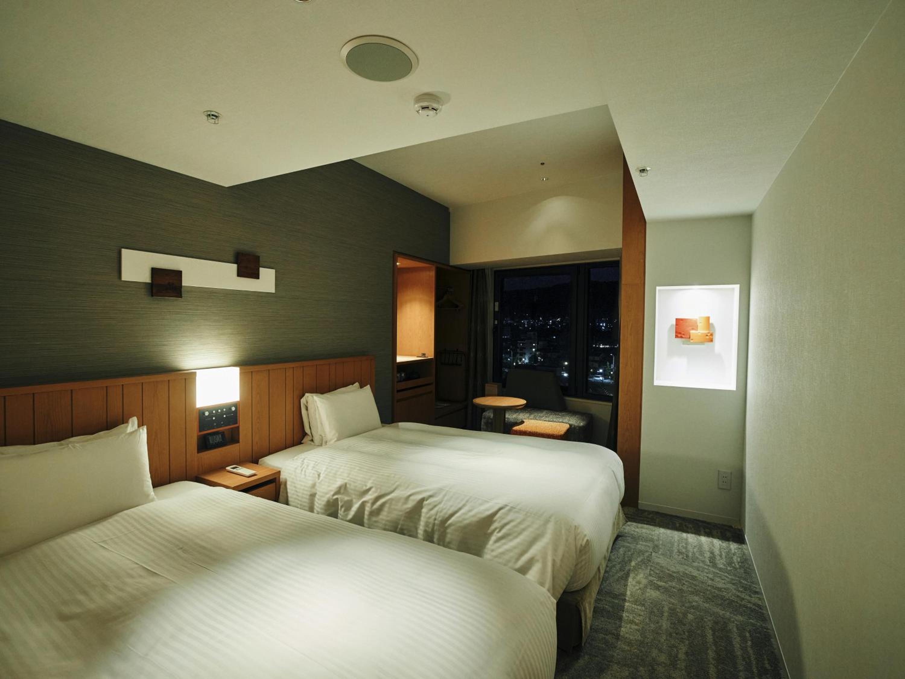 Superior Twin Room - Non-Smoking - Photo 4