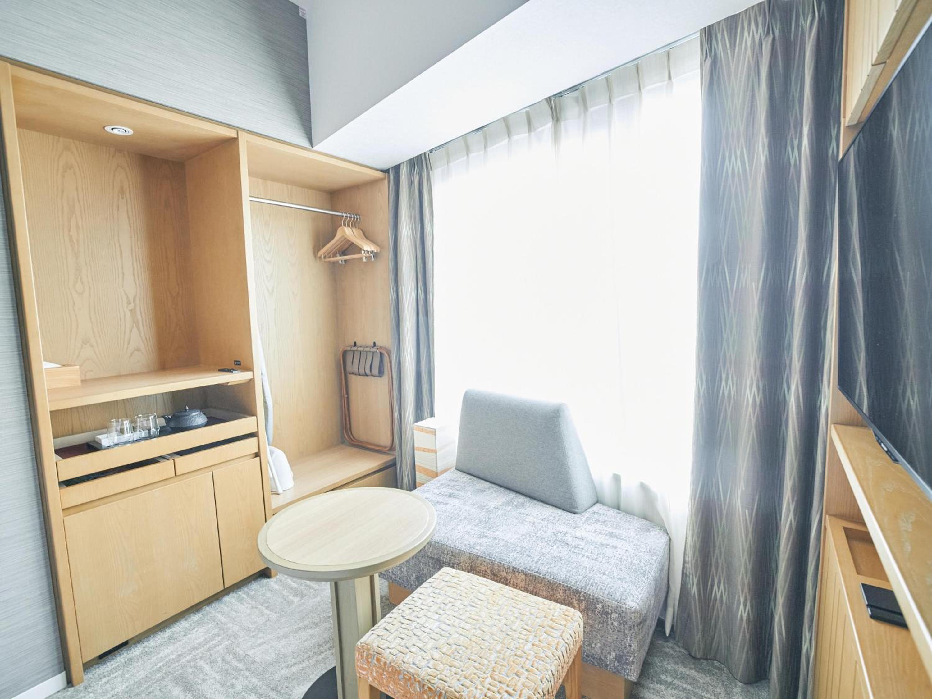 Superior Twin Room - Non-Smoking - Photo 9