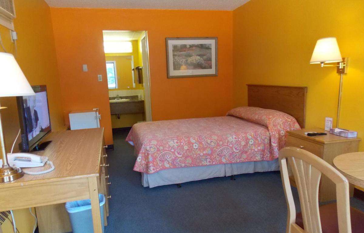 Single Room - Non-Smoking photo 1