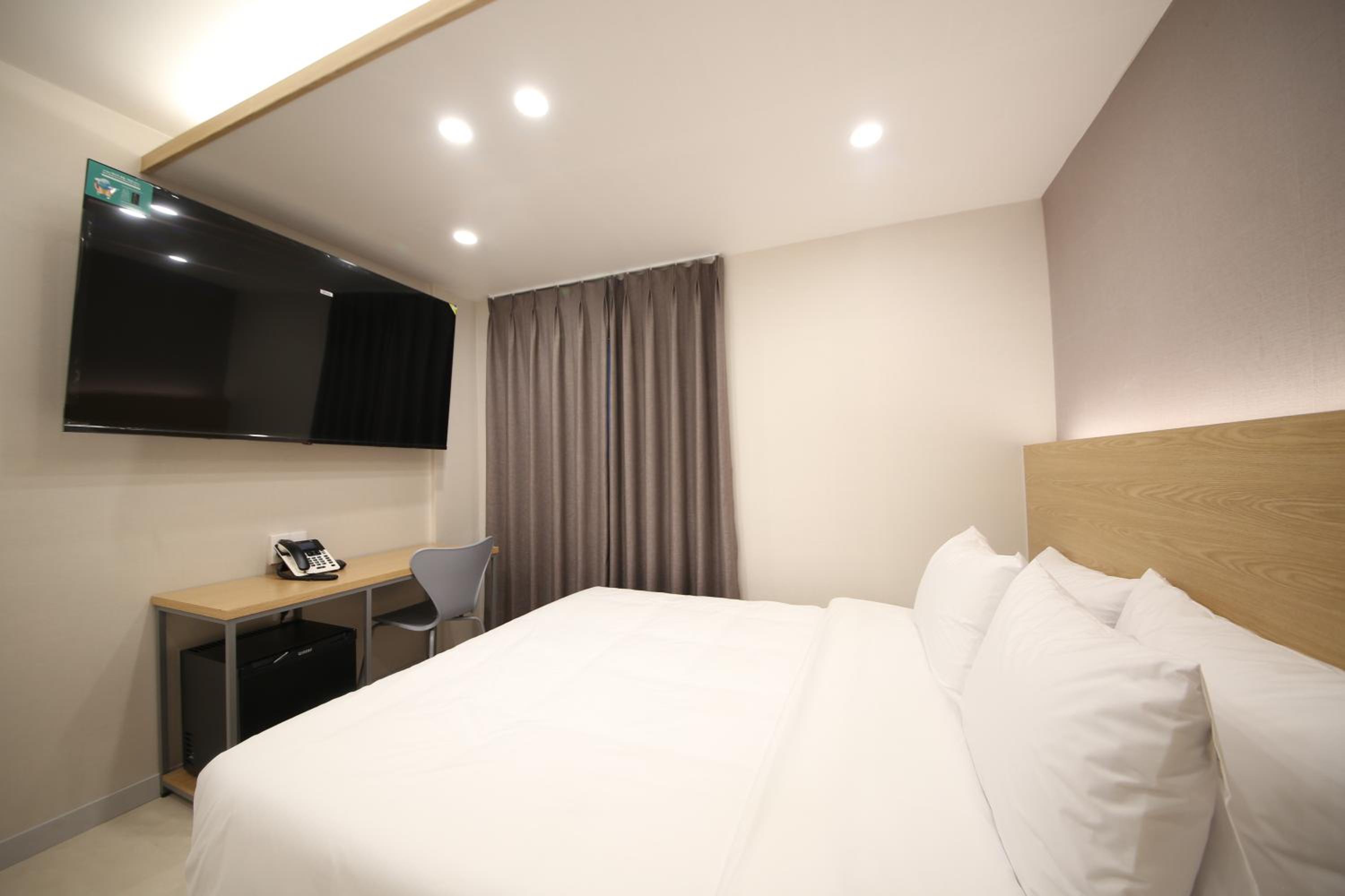 Deluxe Double Room - Photo 4
