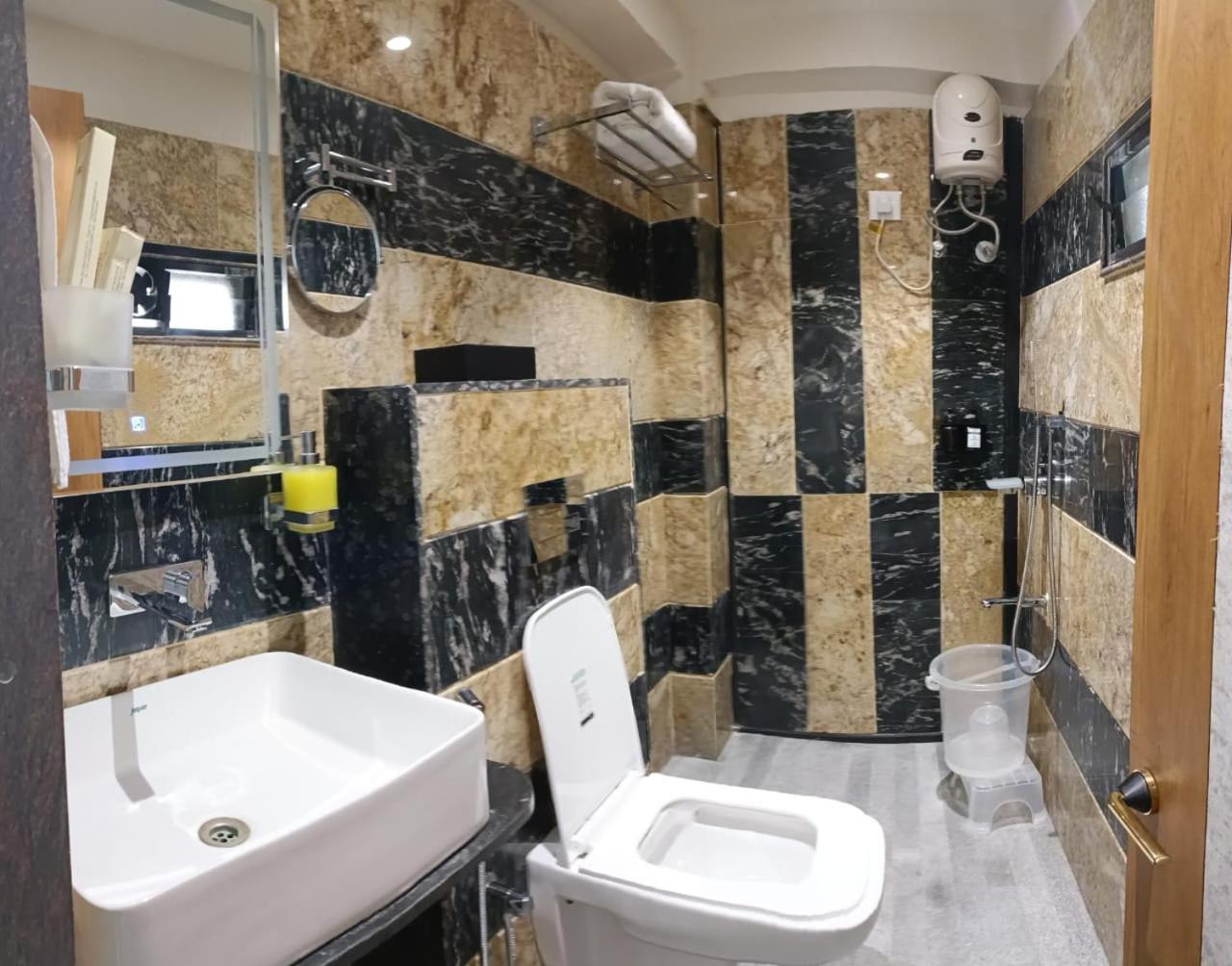 Deluxe Suite photo 2