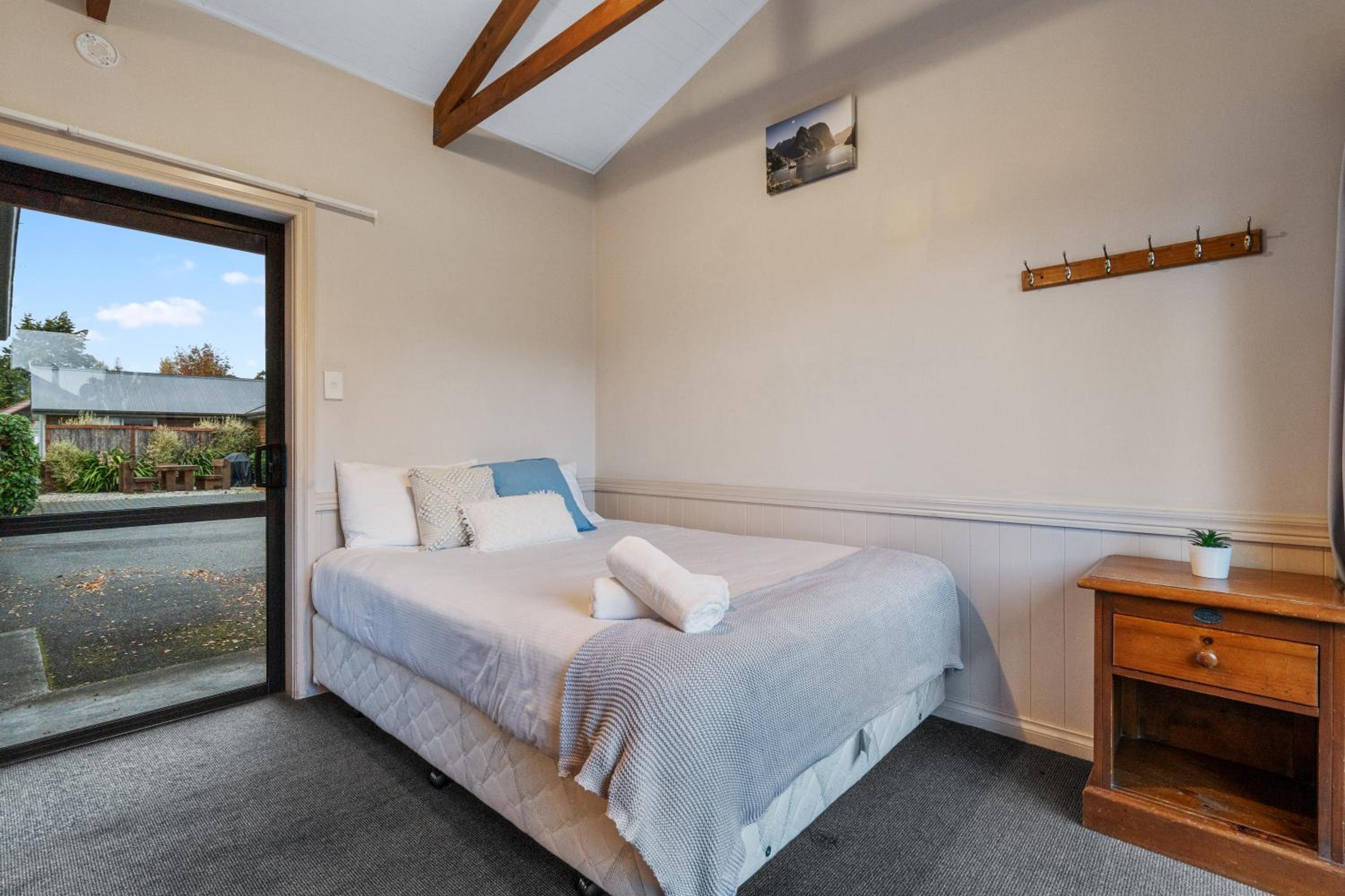 Family Cabin (Sleeps 6) - Photo 3