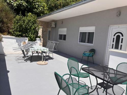 Two-Bedroom Apartment with Sea View photo 1