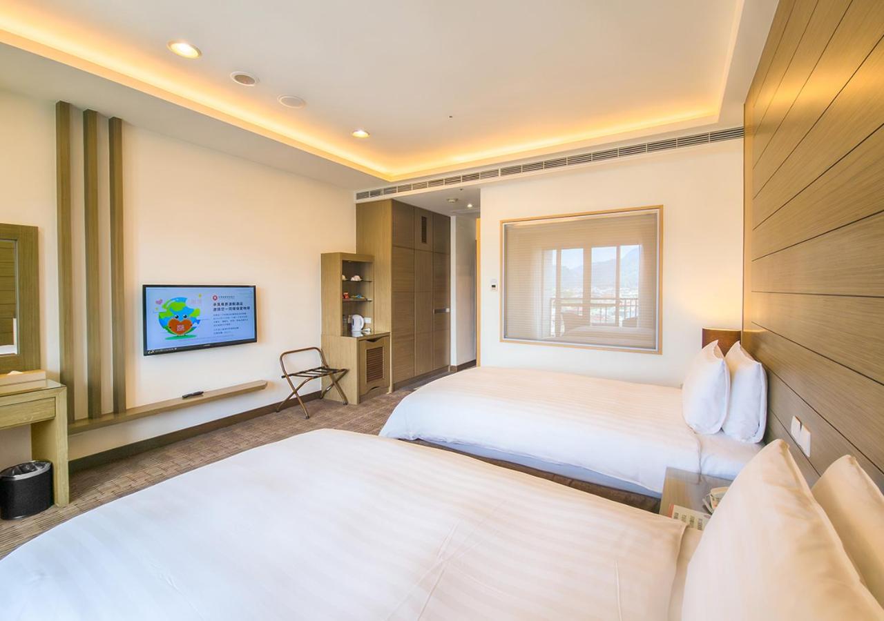Deluxe Twin Room - Photo 3