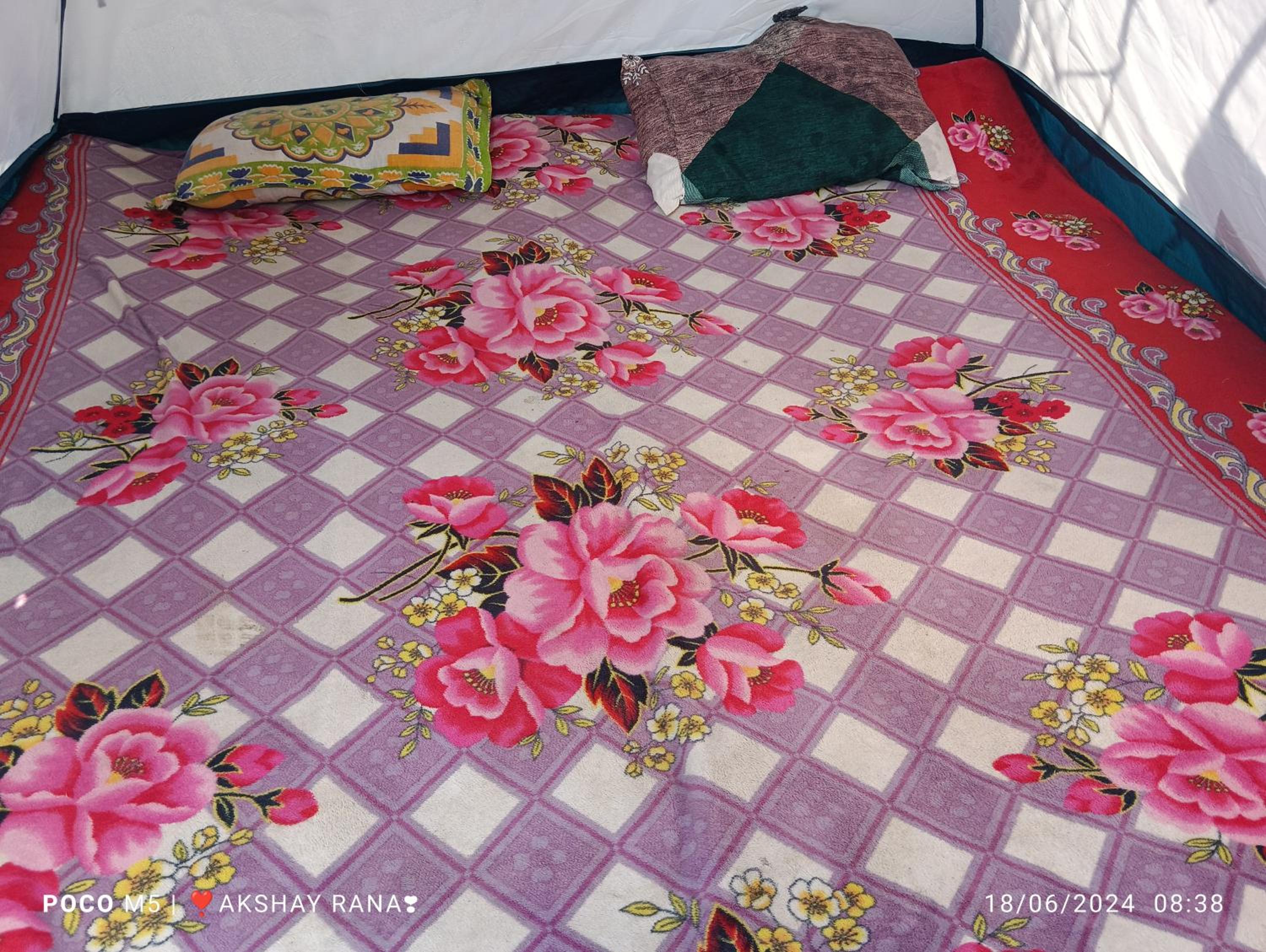 Tent photo 1