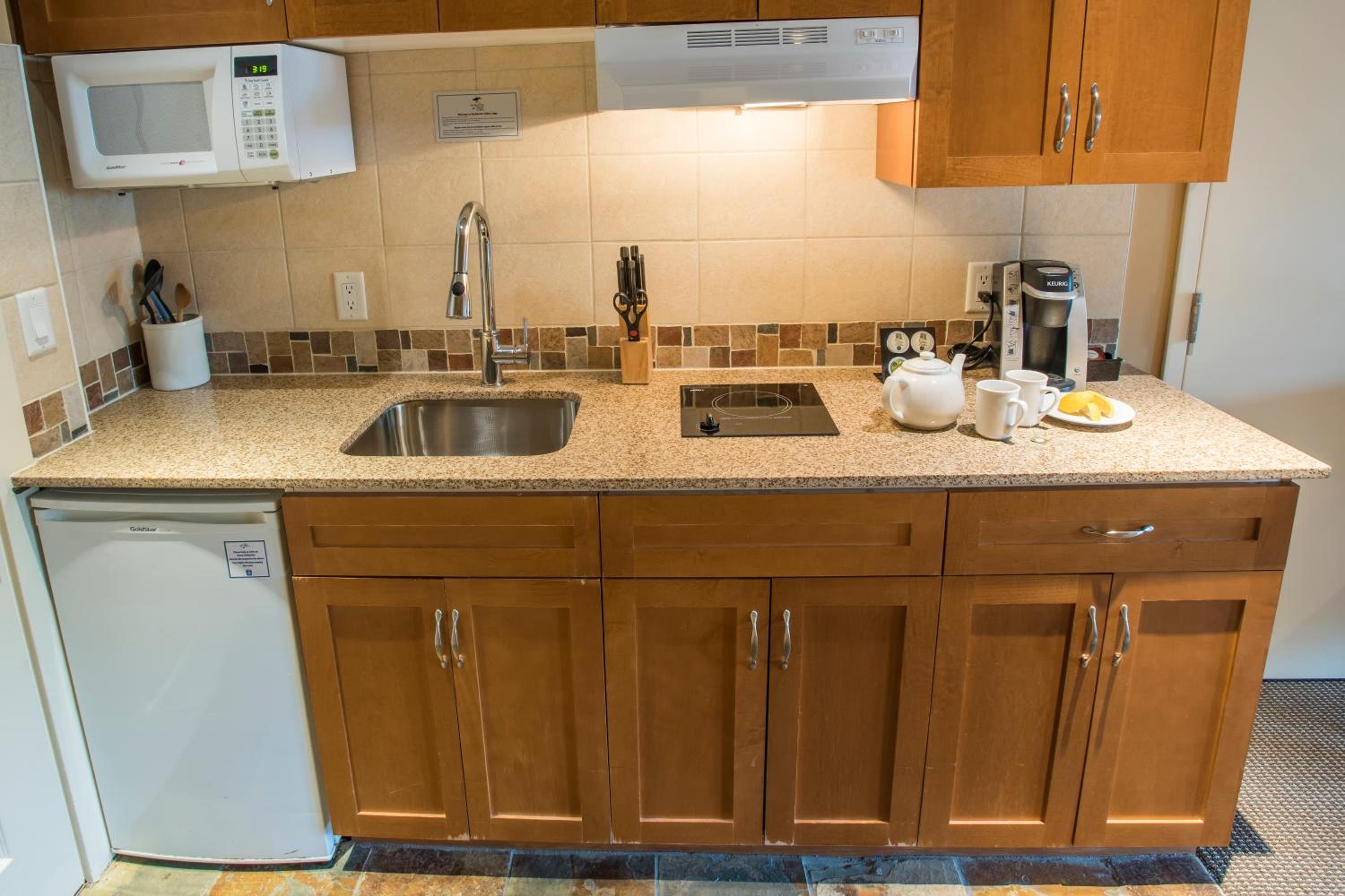 Studio with Kitchenette photo 2