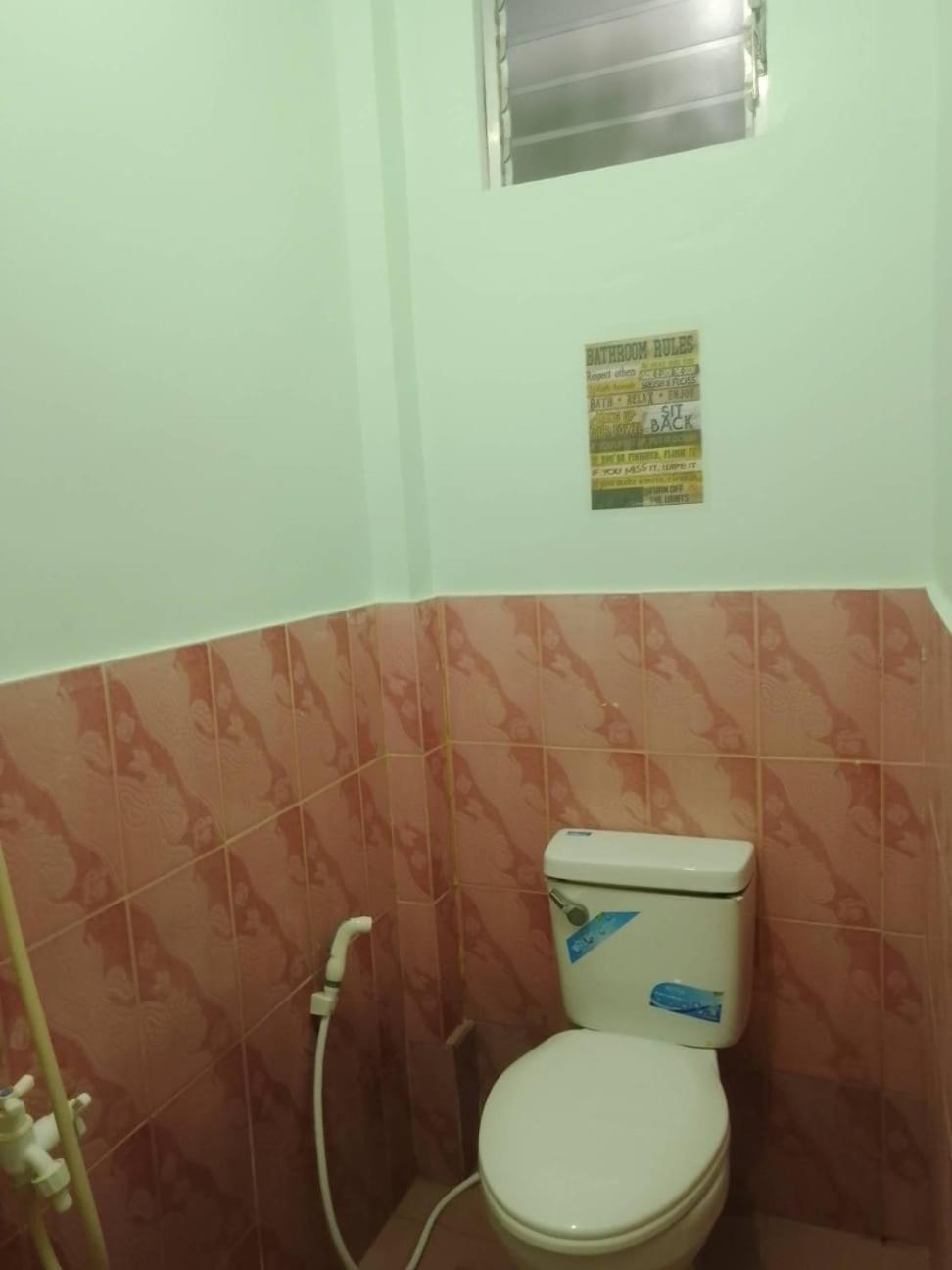 10-Bed Mixed Dormitory Room photo 2