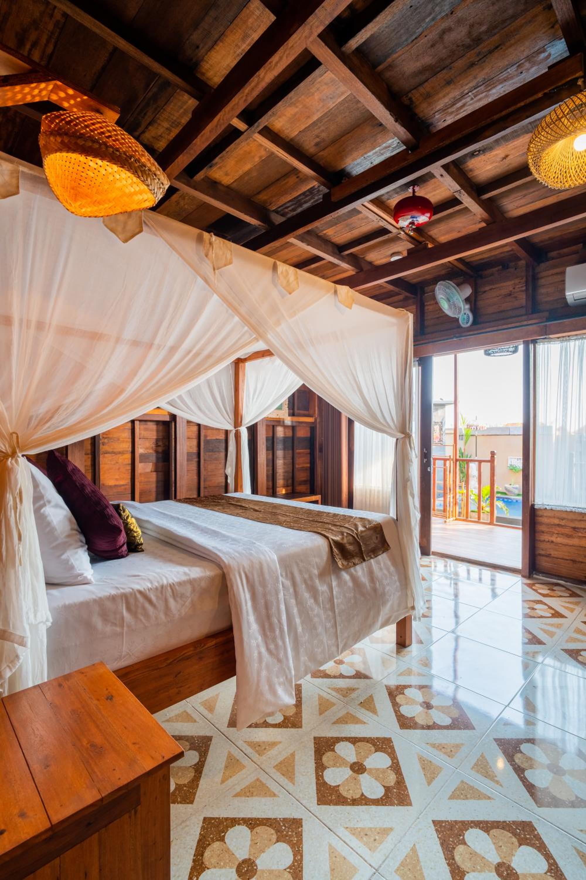 Double Room with Pool View