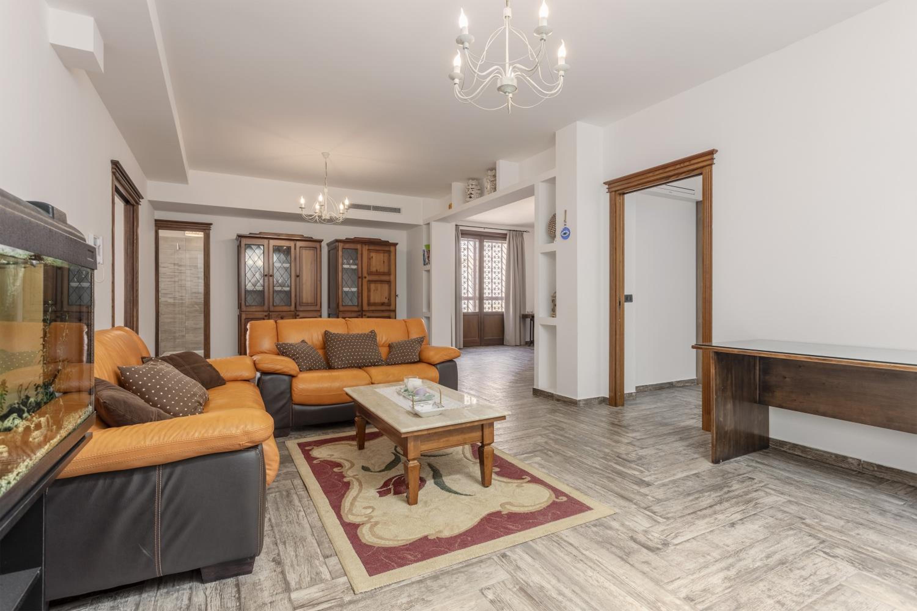 Two-Bedroom Deluxe Apartment with Garden View