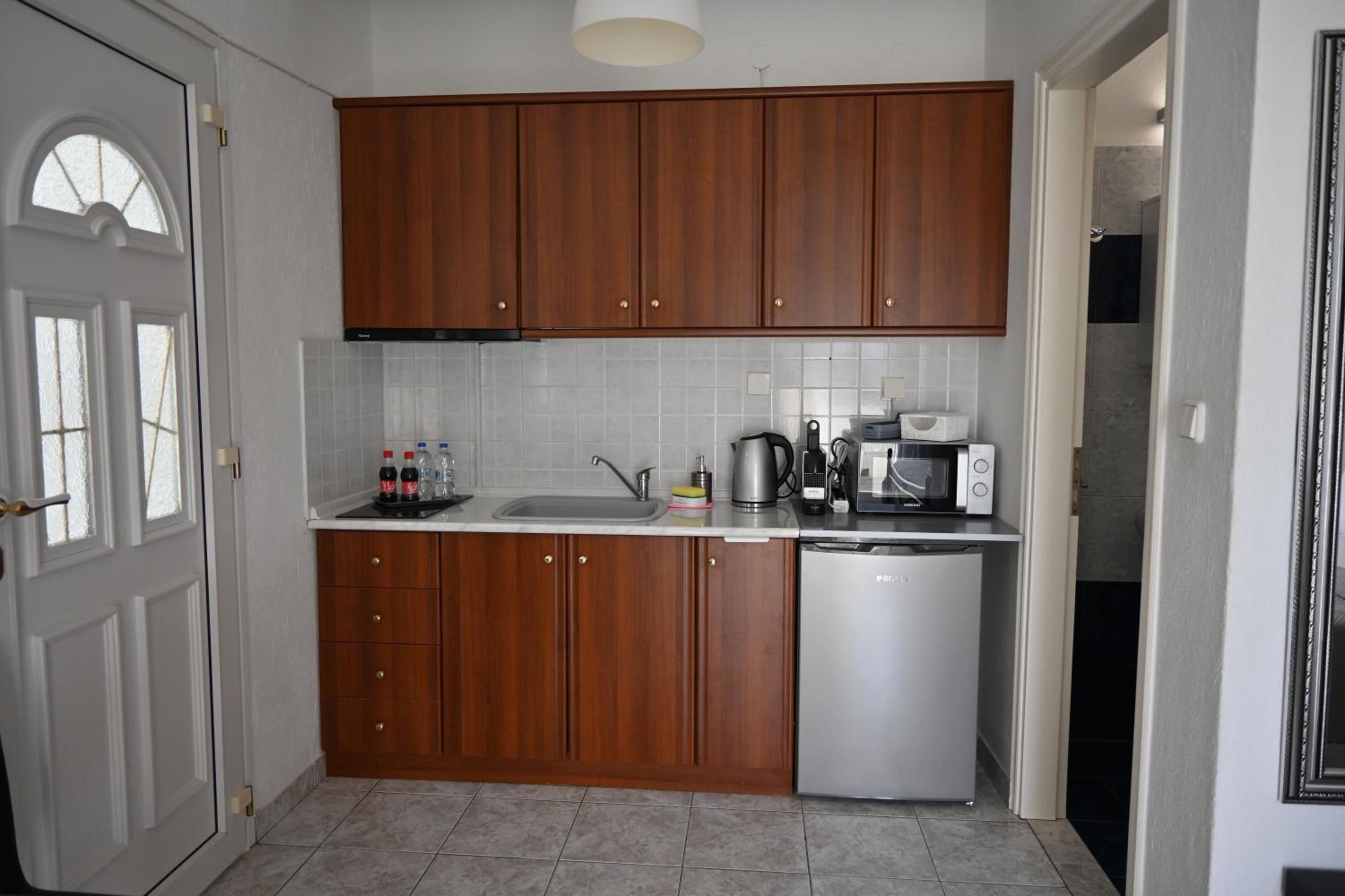 Deluxe Studio - Photo 2