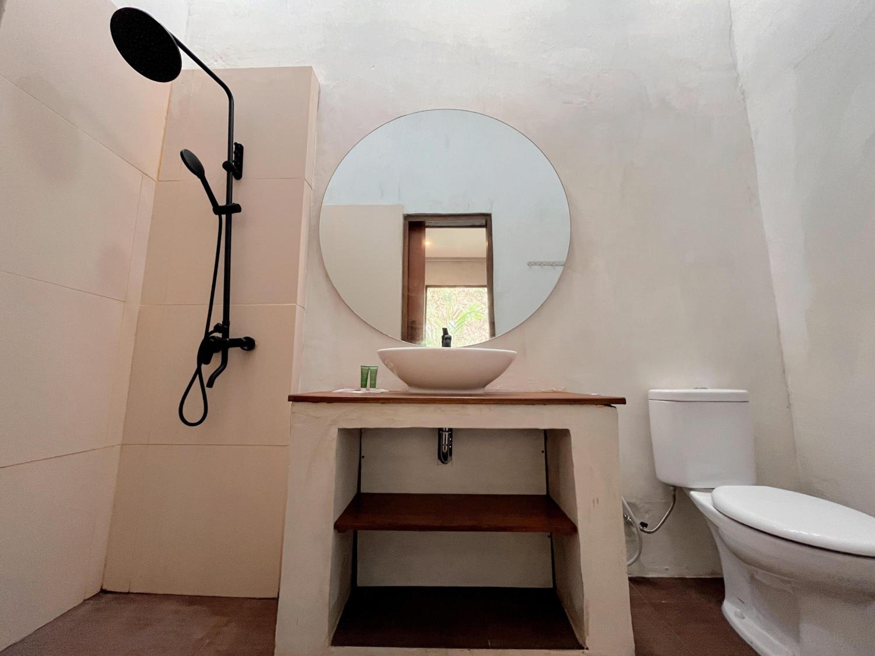 Deluxe Twin Room - Photo 6