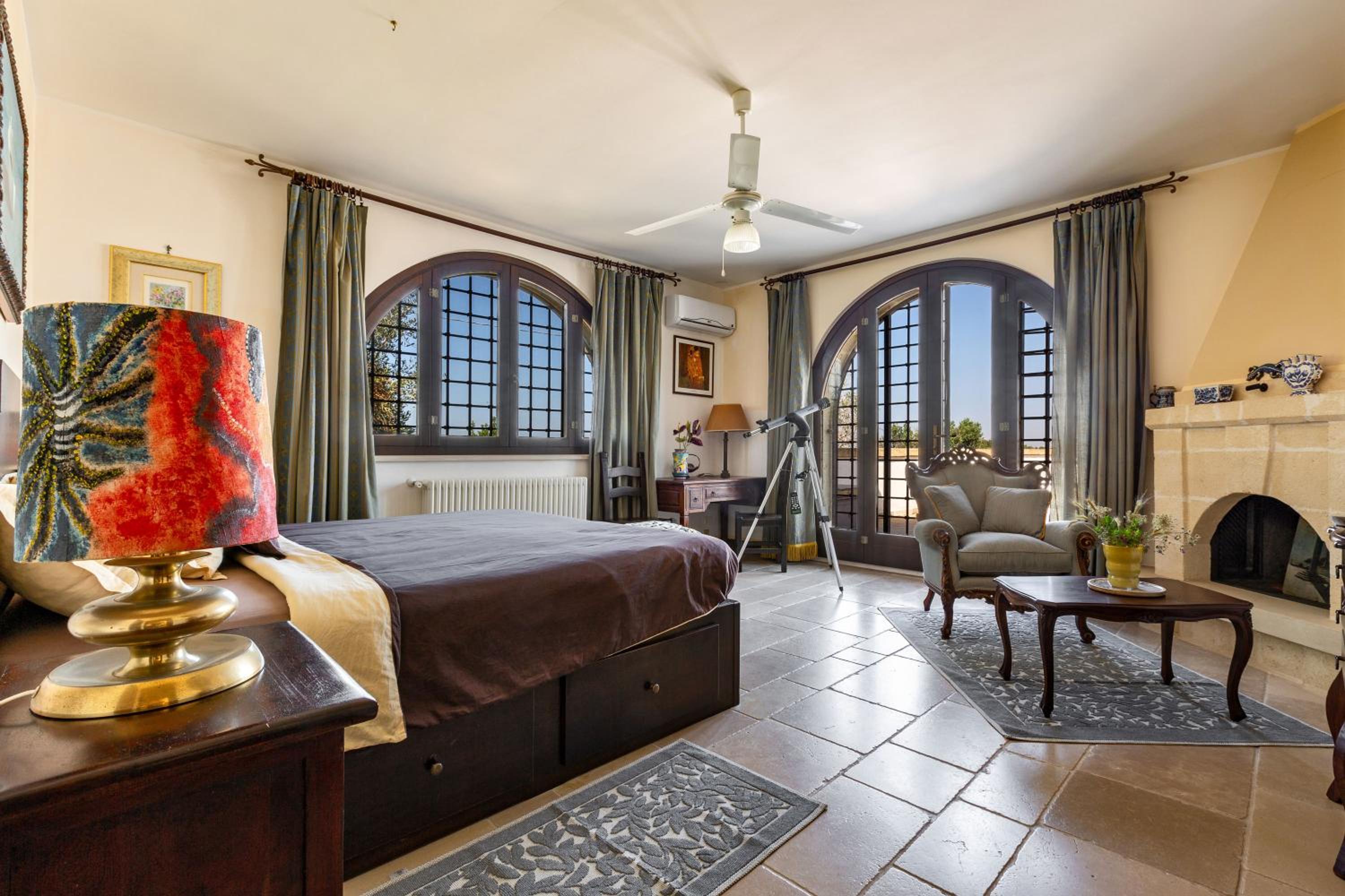 Villa photo 1