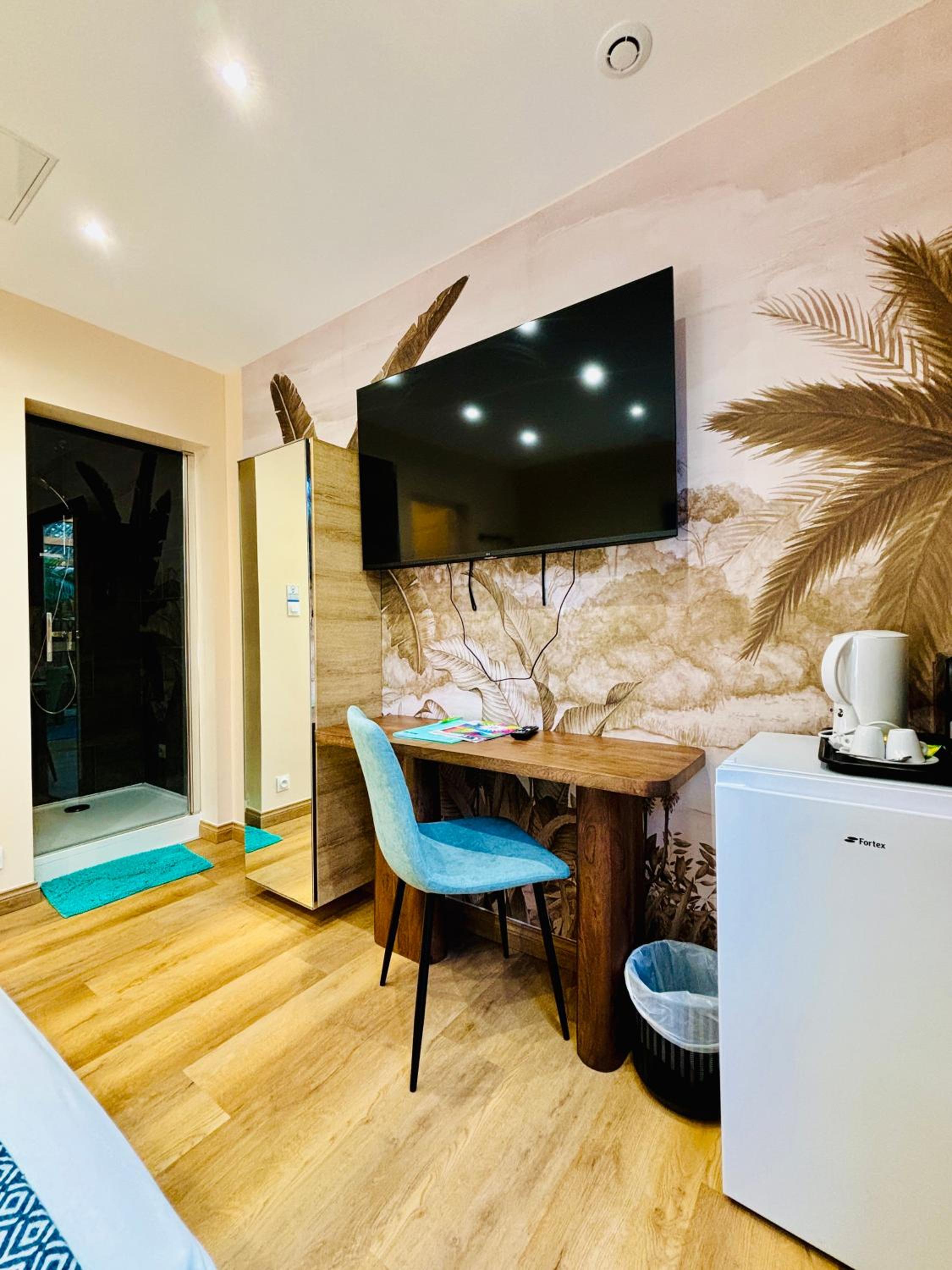 Double Room with Patio