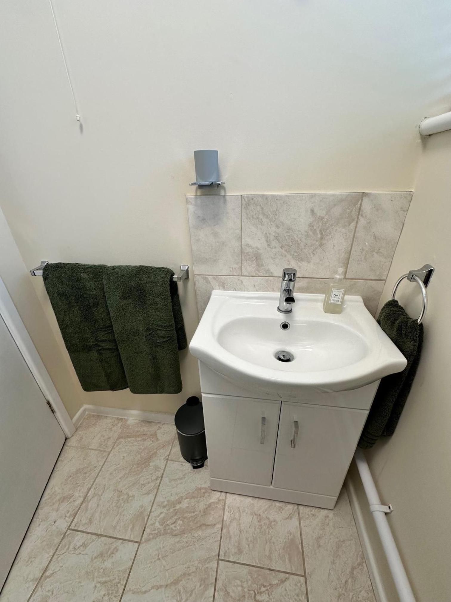 Two-Bedroom House photo 3