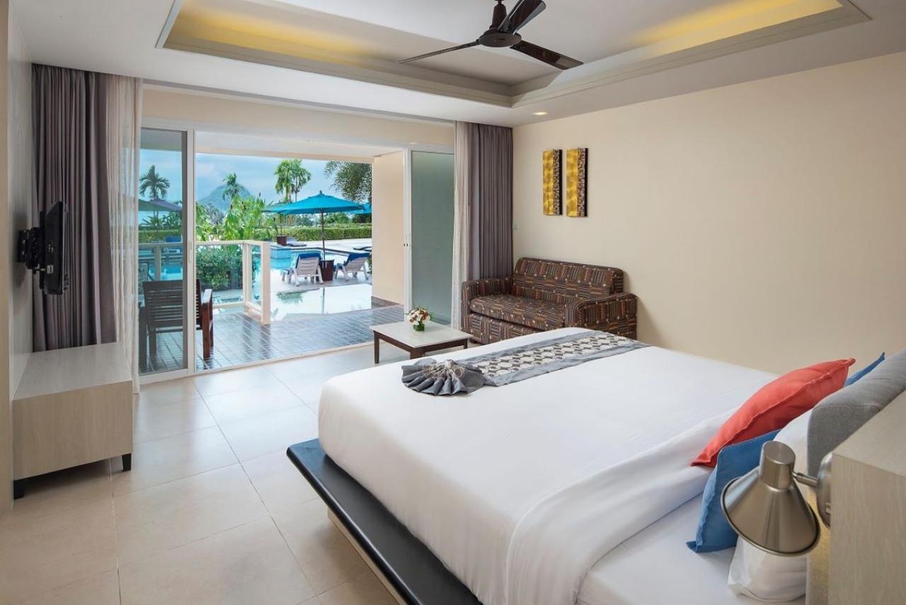Deluxe Double or Twin Room with Pool Access - Photo 2