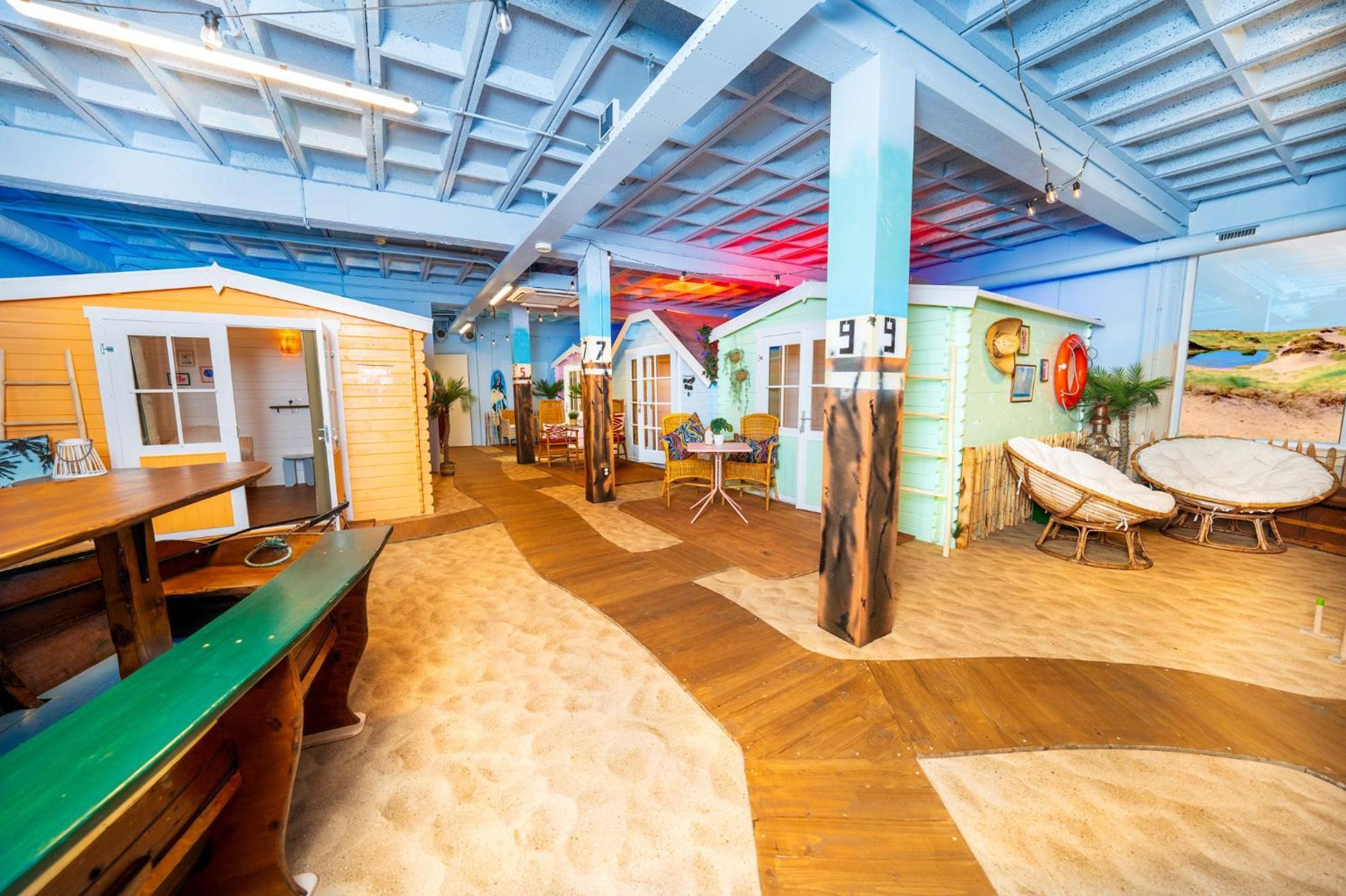 Beach House photo 2