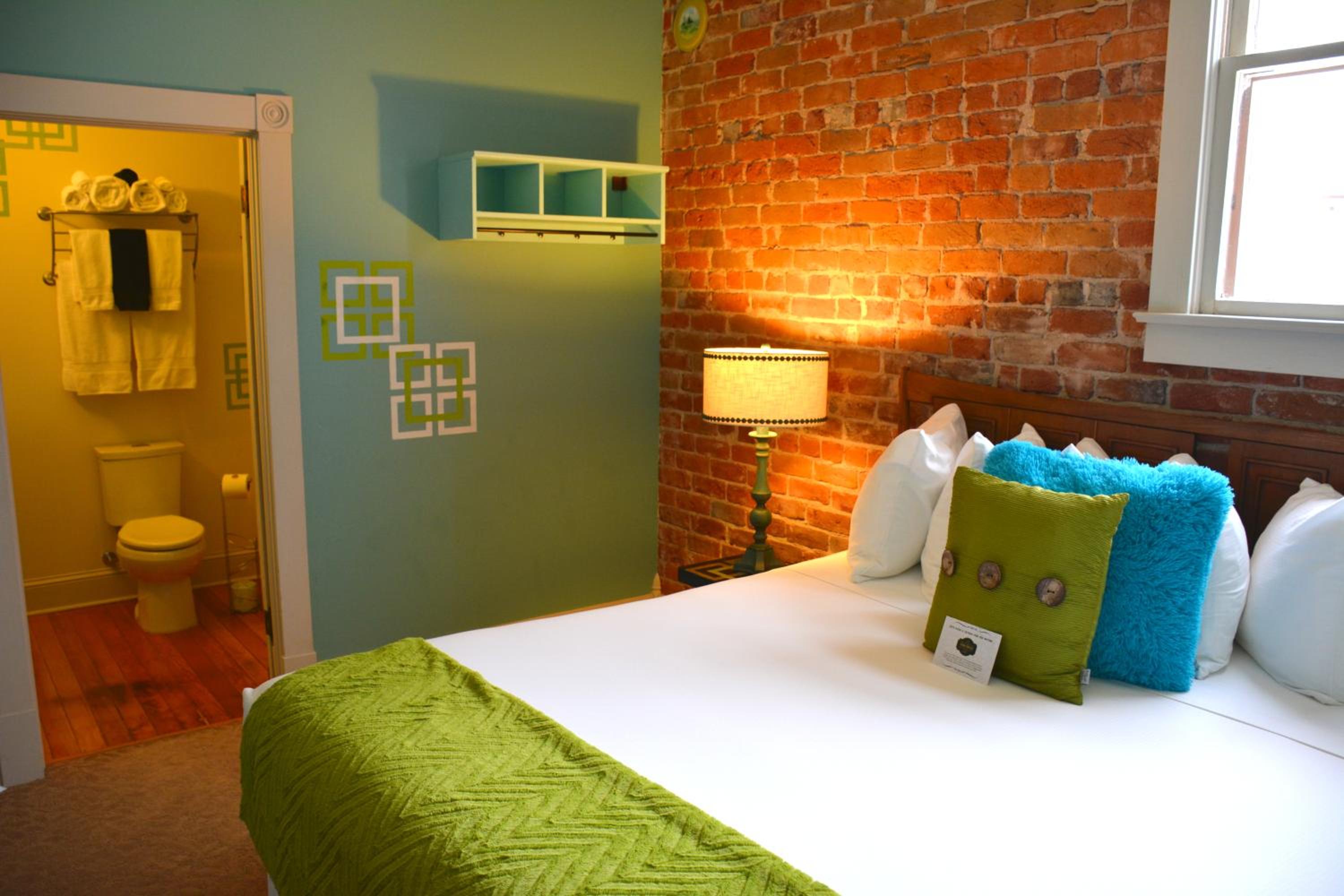 Standard King Room