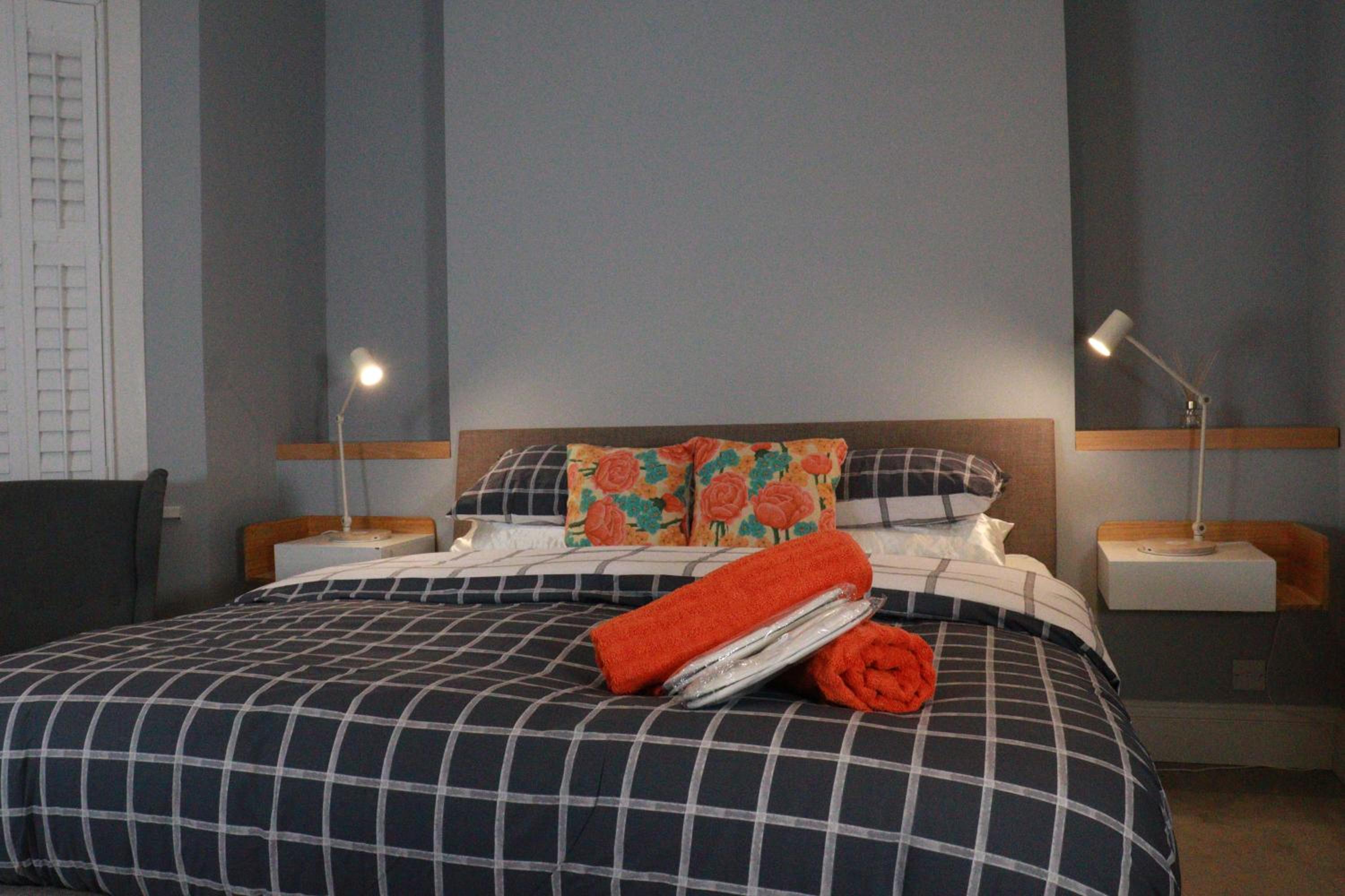 Deluxe King Room photo 2