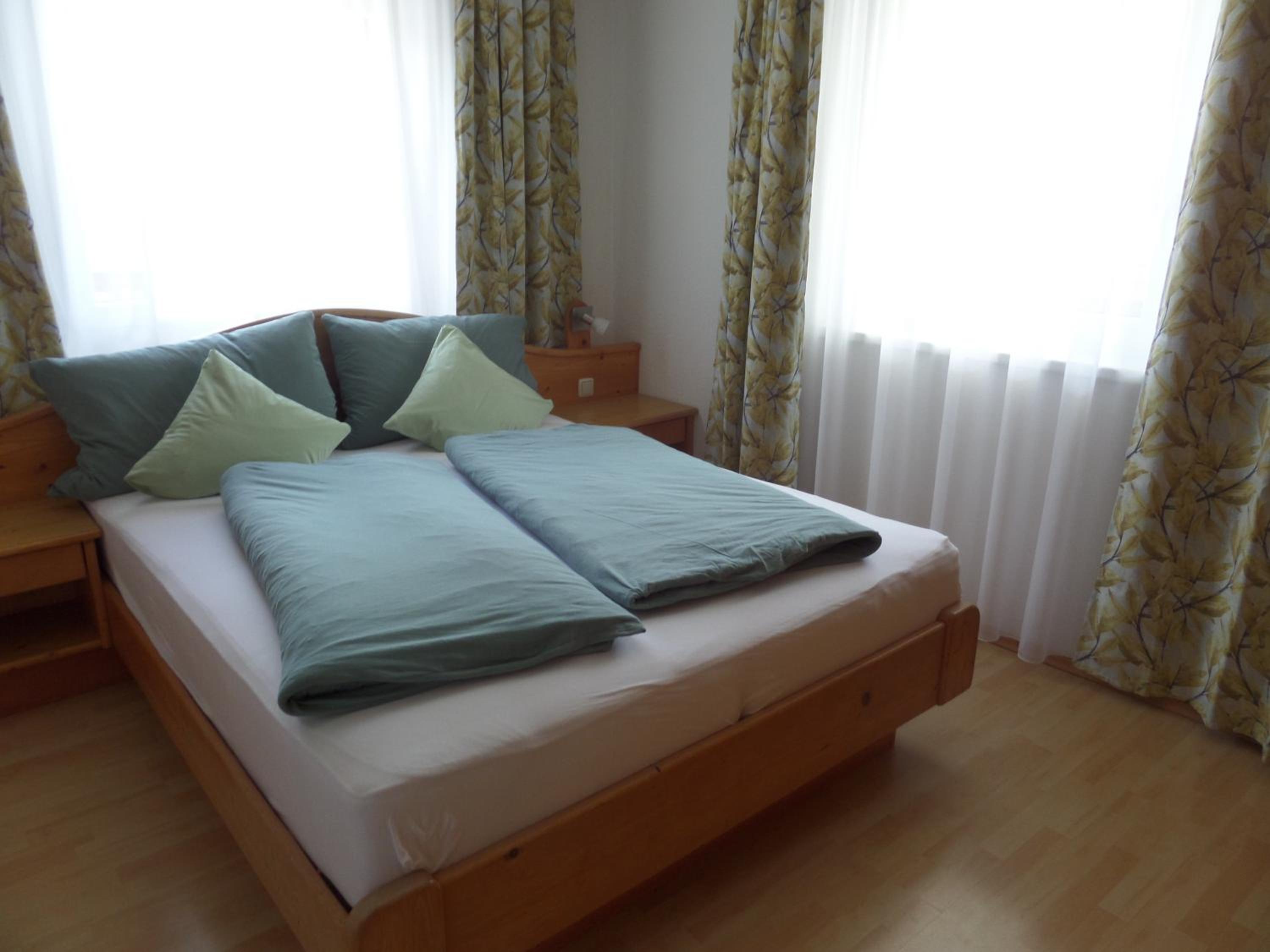 Apartment photo 2