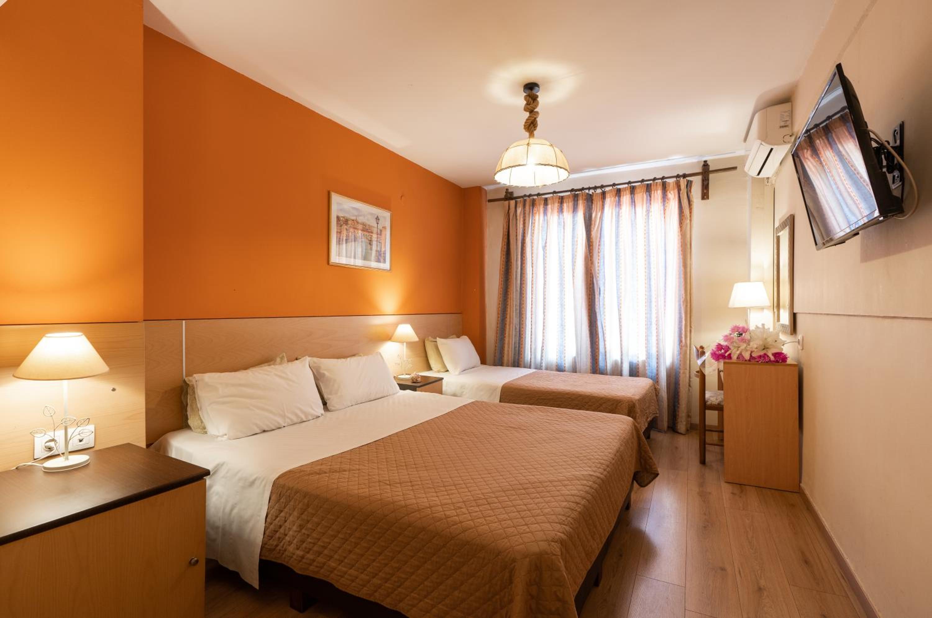 Triple Room photo 1