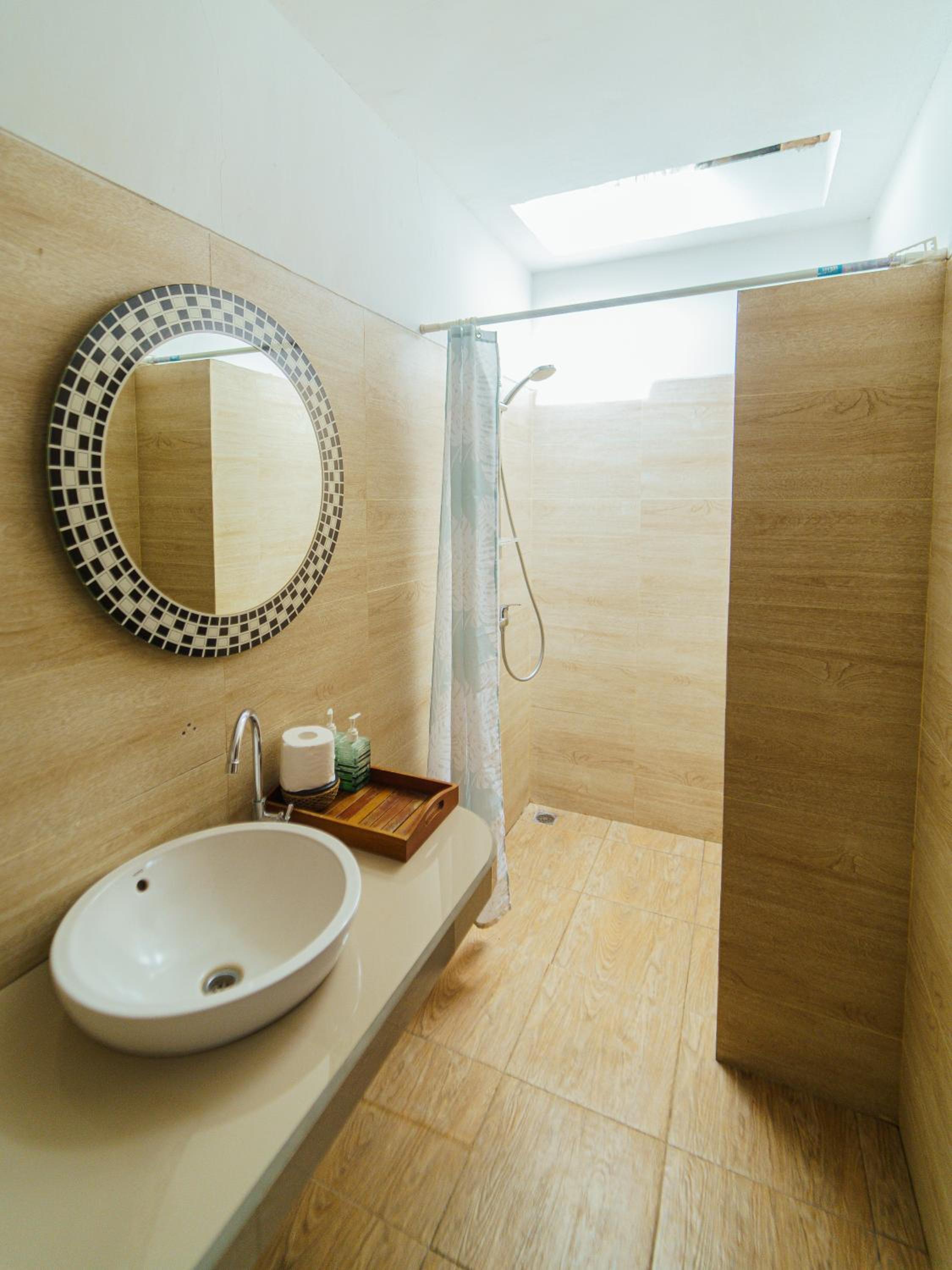 Deluxe Double Room - Photo 15