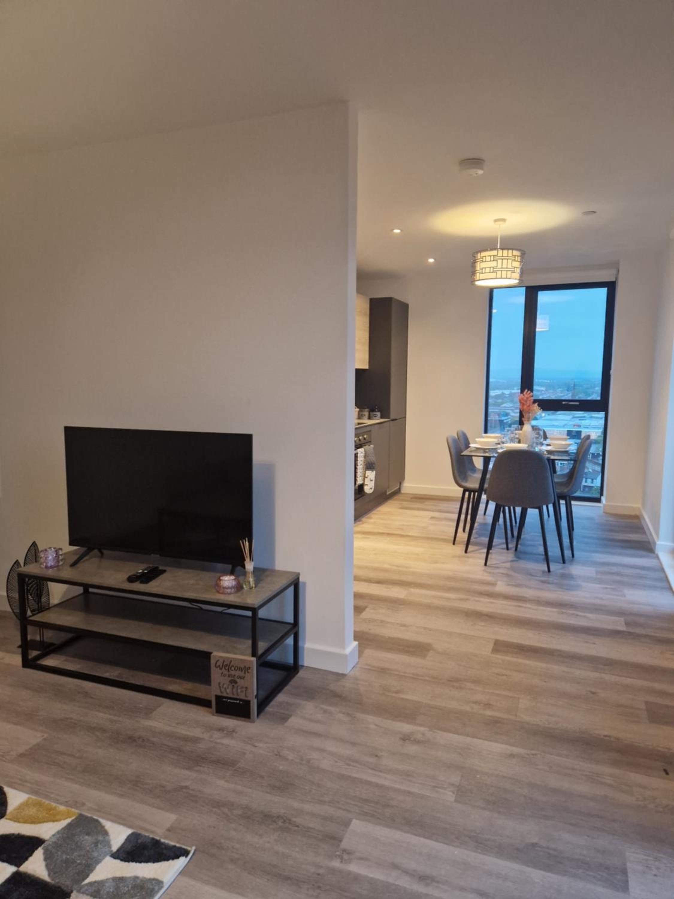 Superior Apartment with City View photo 2