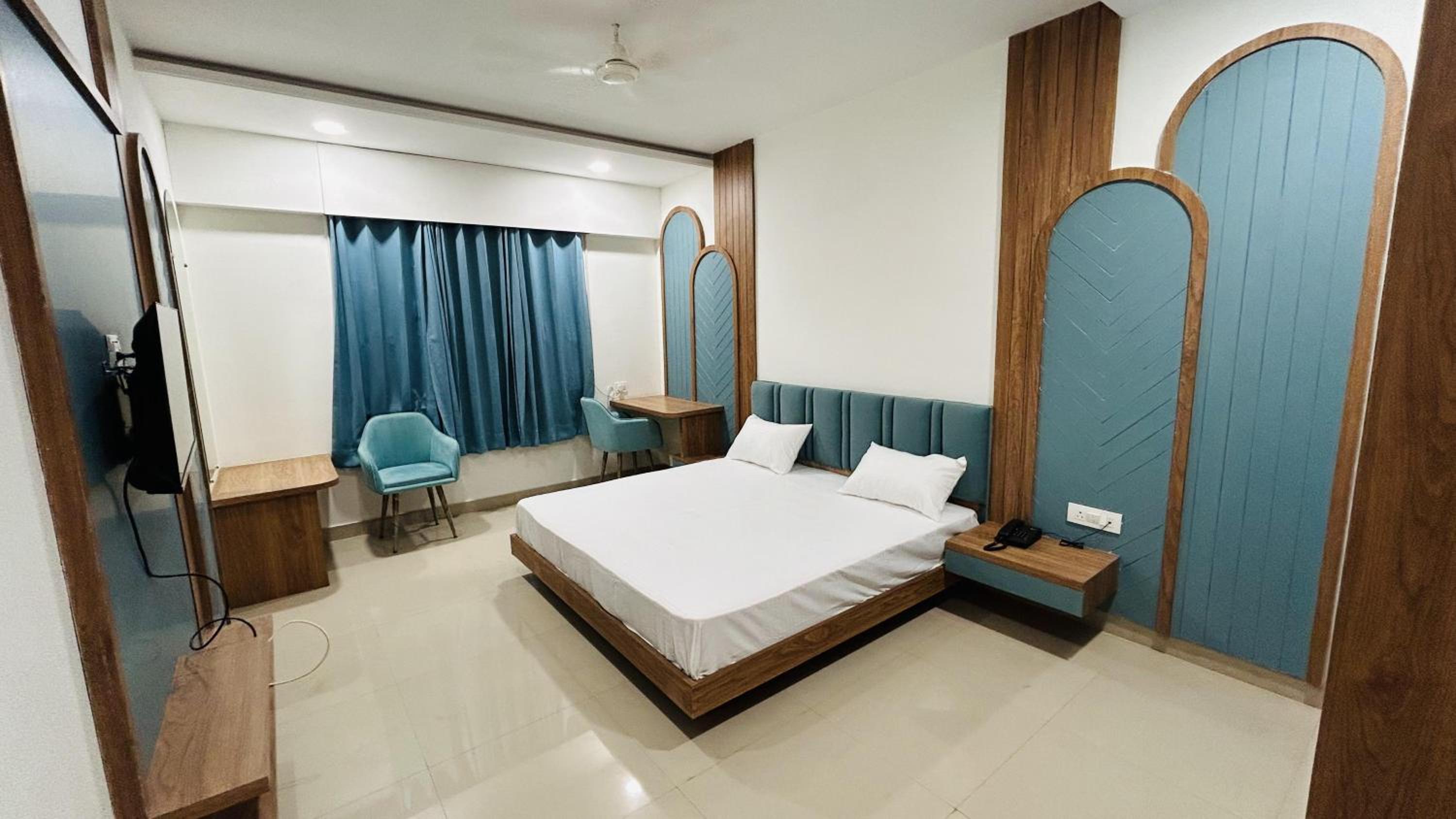 Superior King Room photo 1