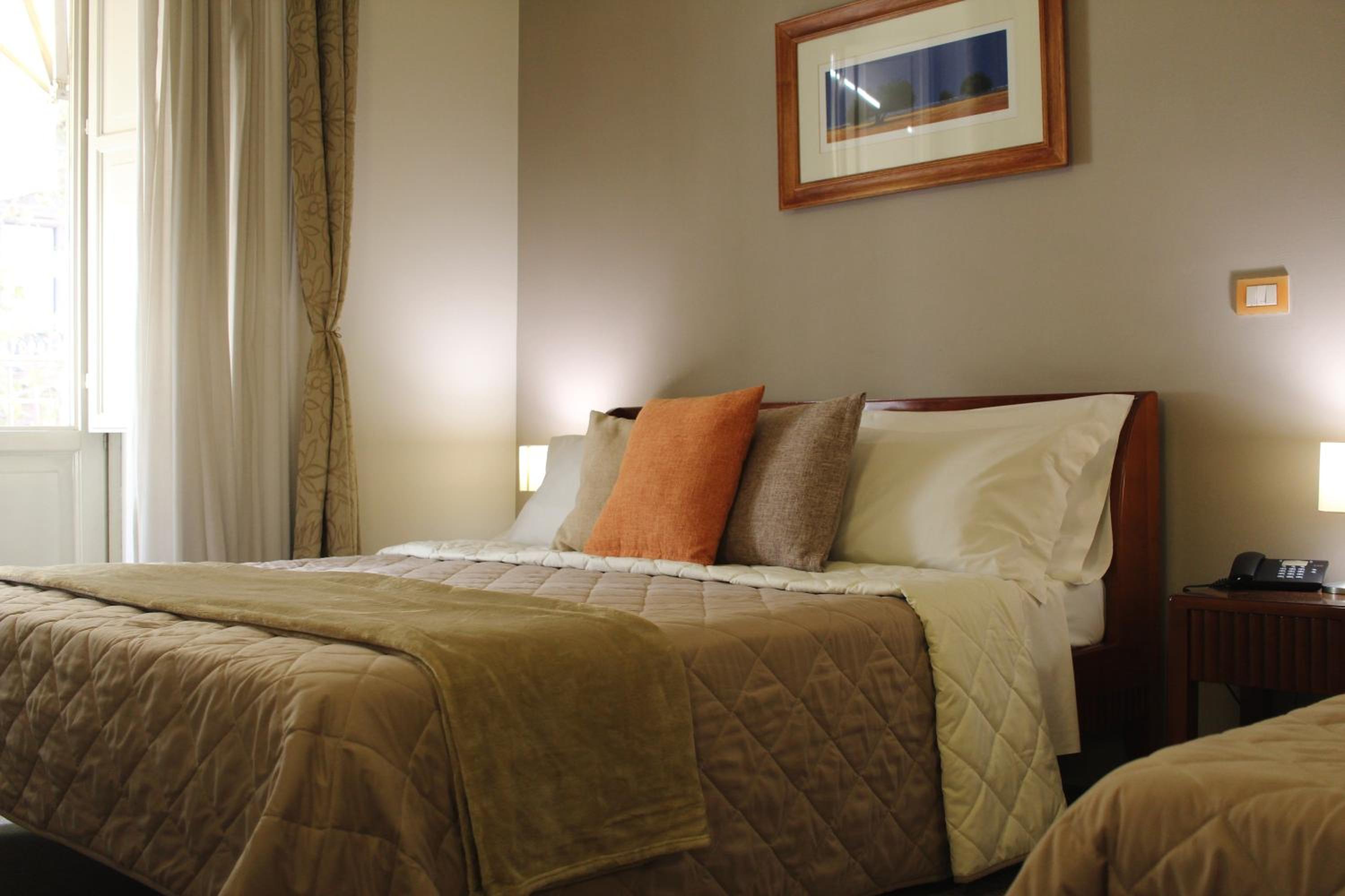 Triple Room - Photo 2