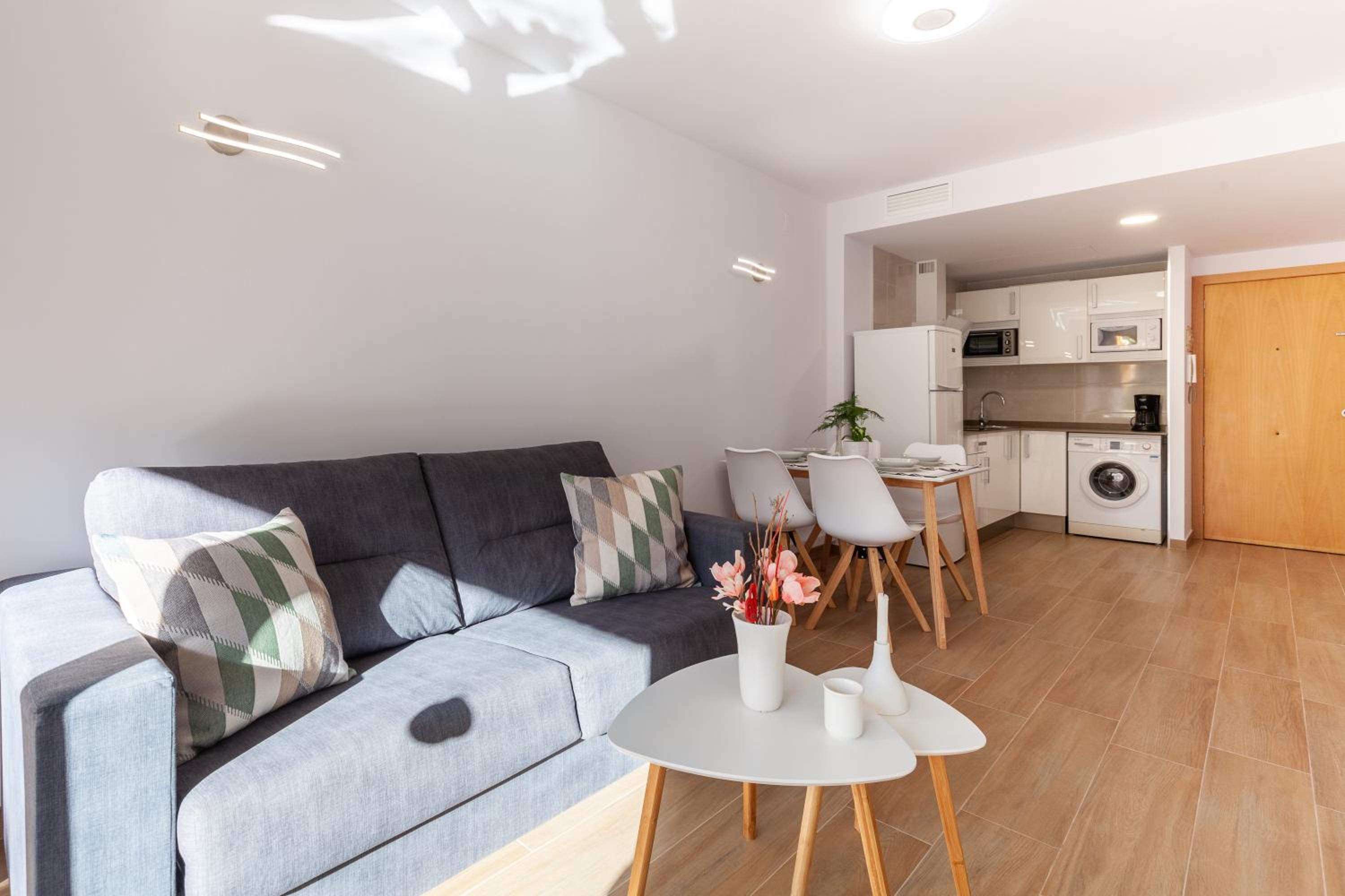 Superior One-Bedroom Apartment with Balcony
