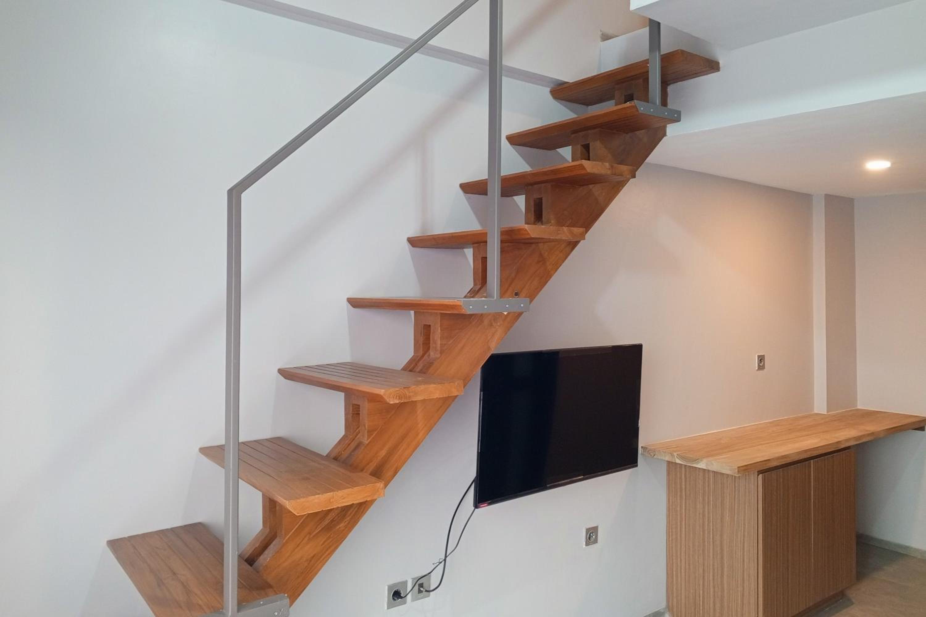 Suite - Photo 5