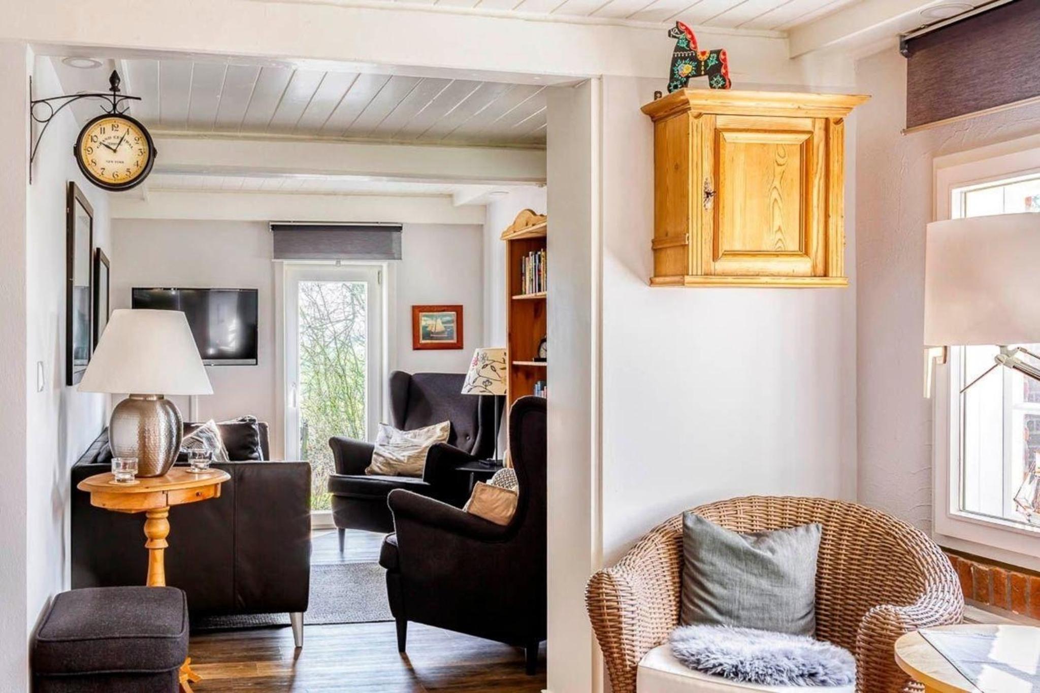 Four-Bedroom Vacation Home photo 2