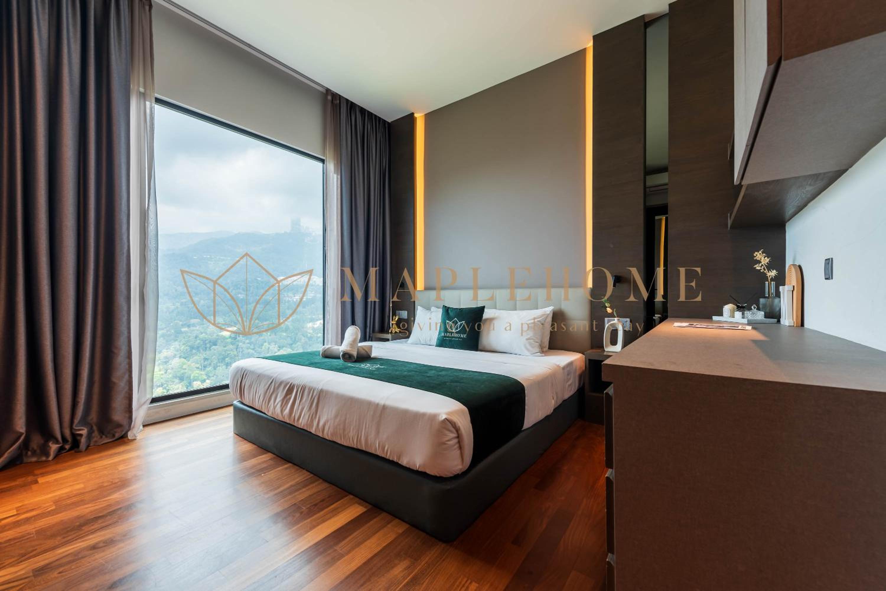 Royal Three-Bedroom Suite - Photo 3