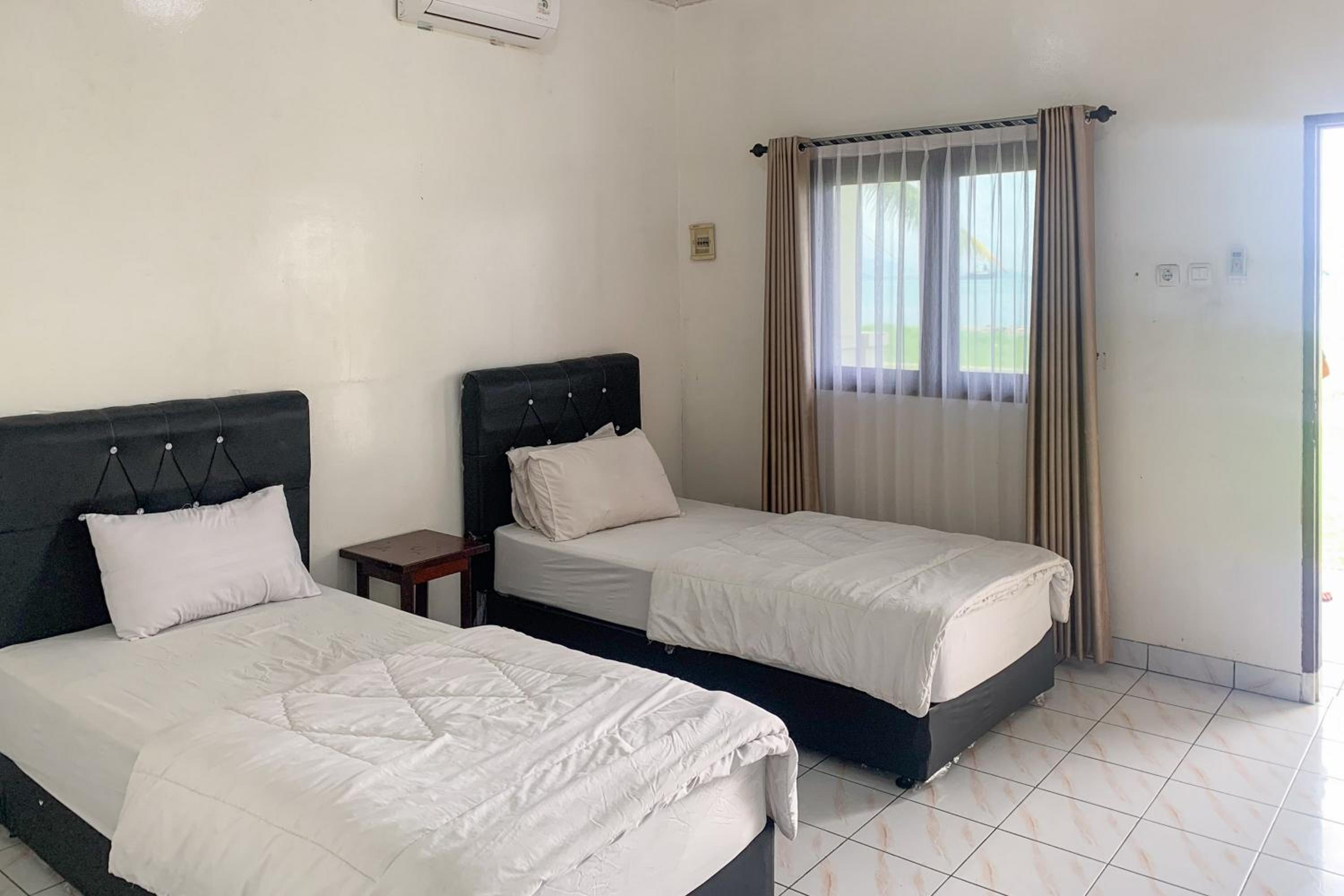 Standard Twin Room photo 1