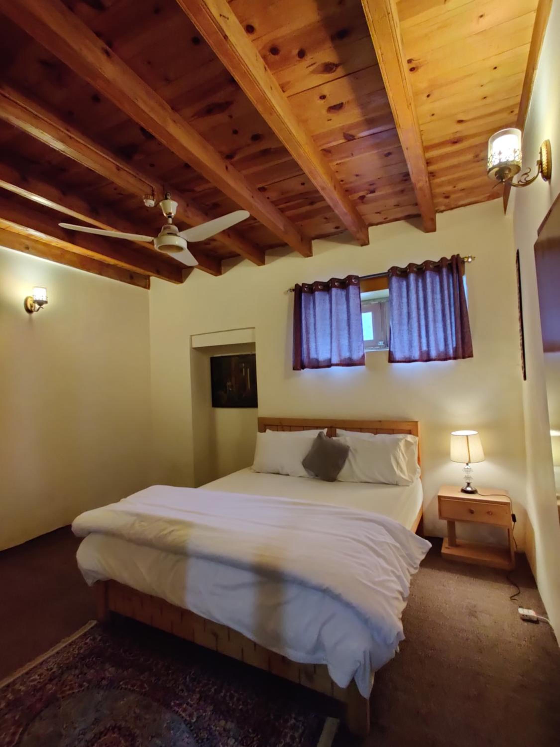 Deluxe Double Room (2 Adults + 1 Child) photo 2