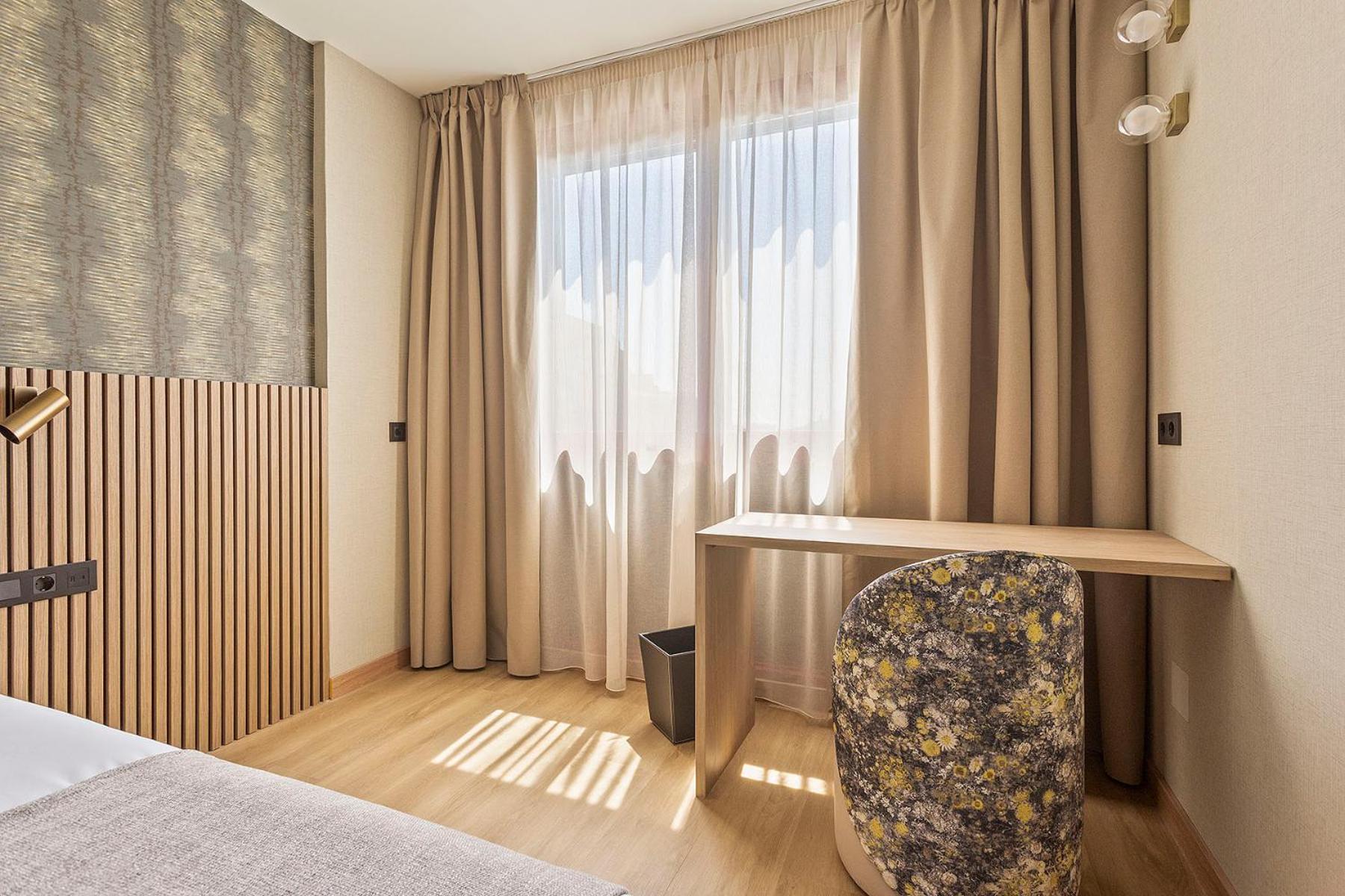 Superior Double Room - Photo 2
