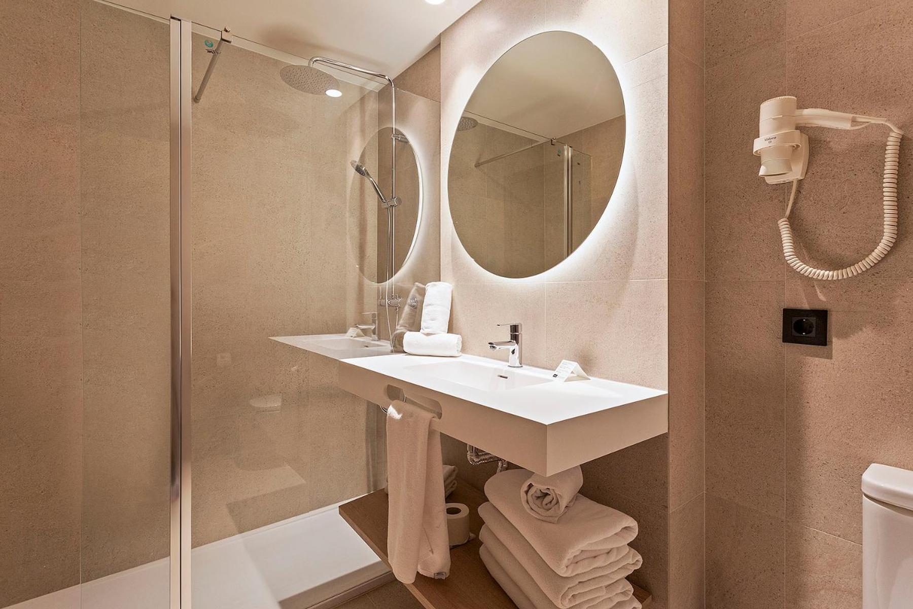 Superior Triple Room - Photo 3