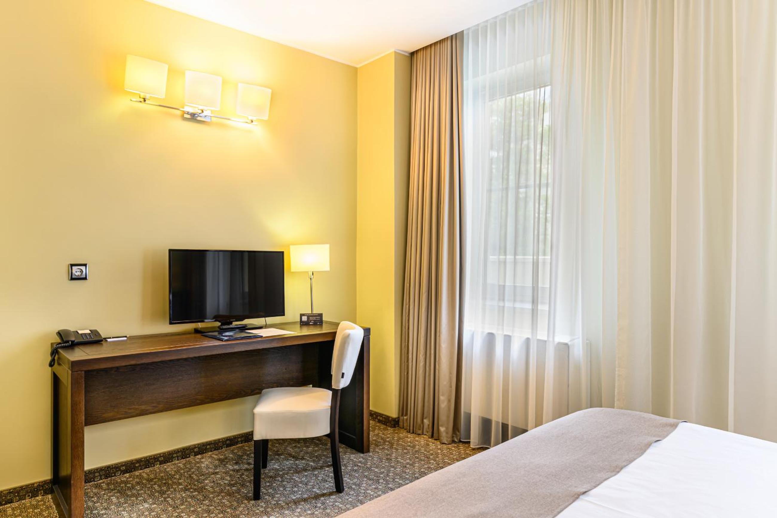 Business Suite Danube View - Photo 1