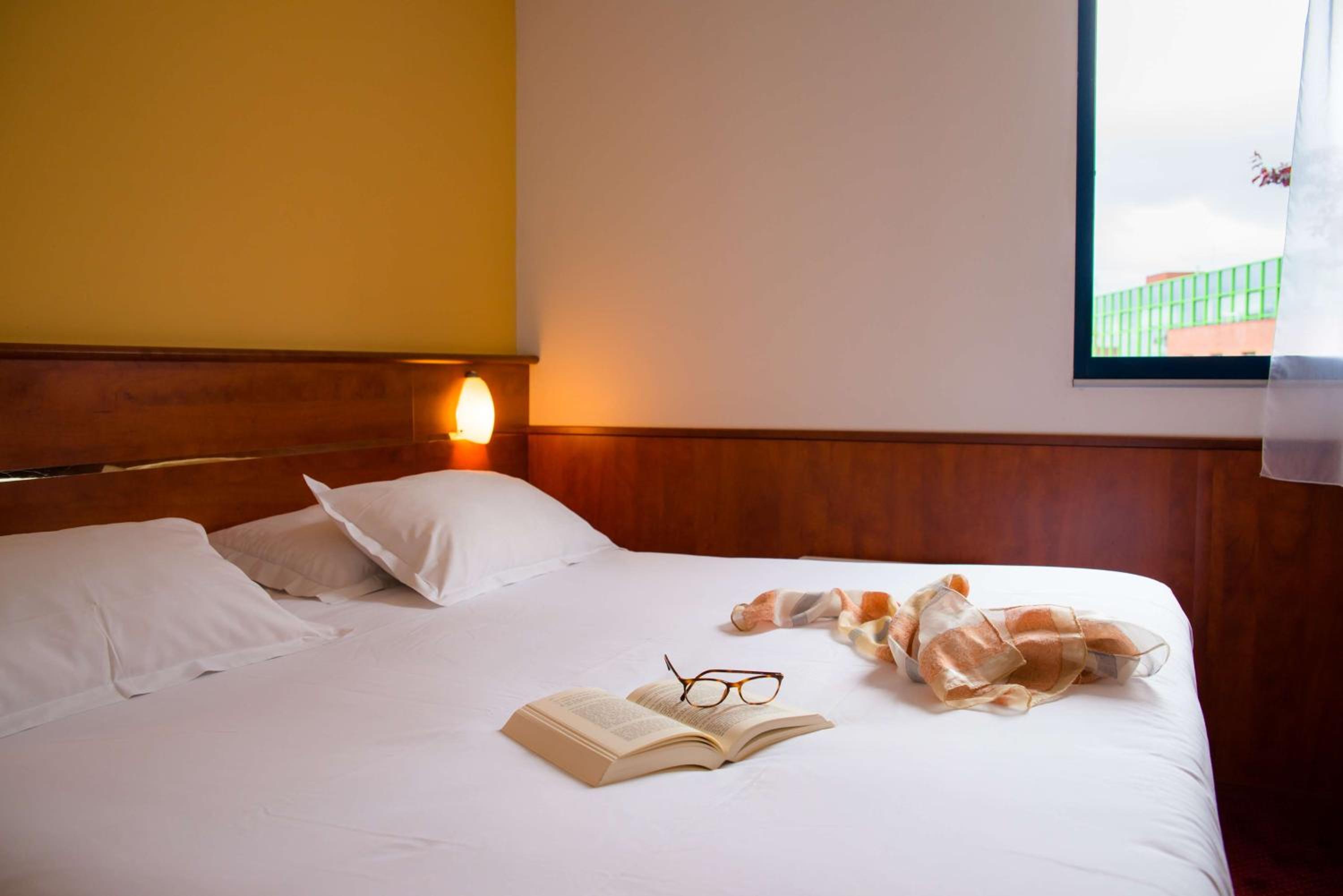 Double Room - Photo 10