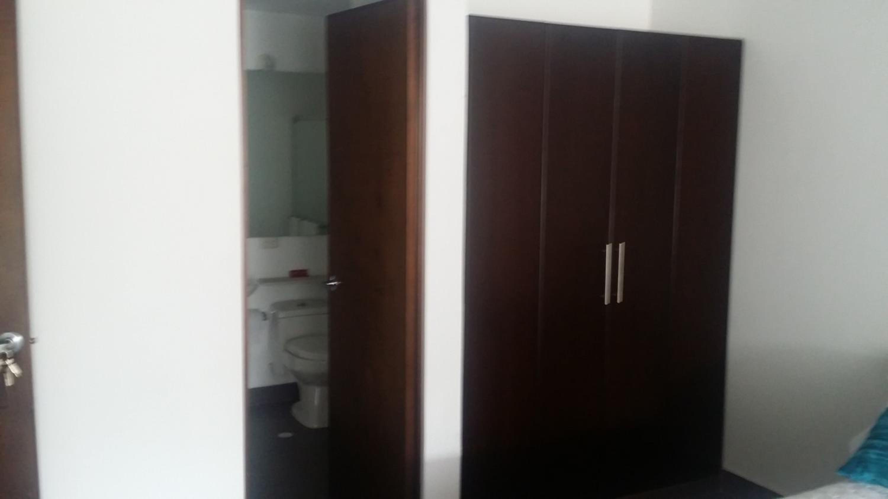 Family Room with Private Bathroom photo 3