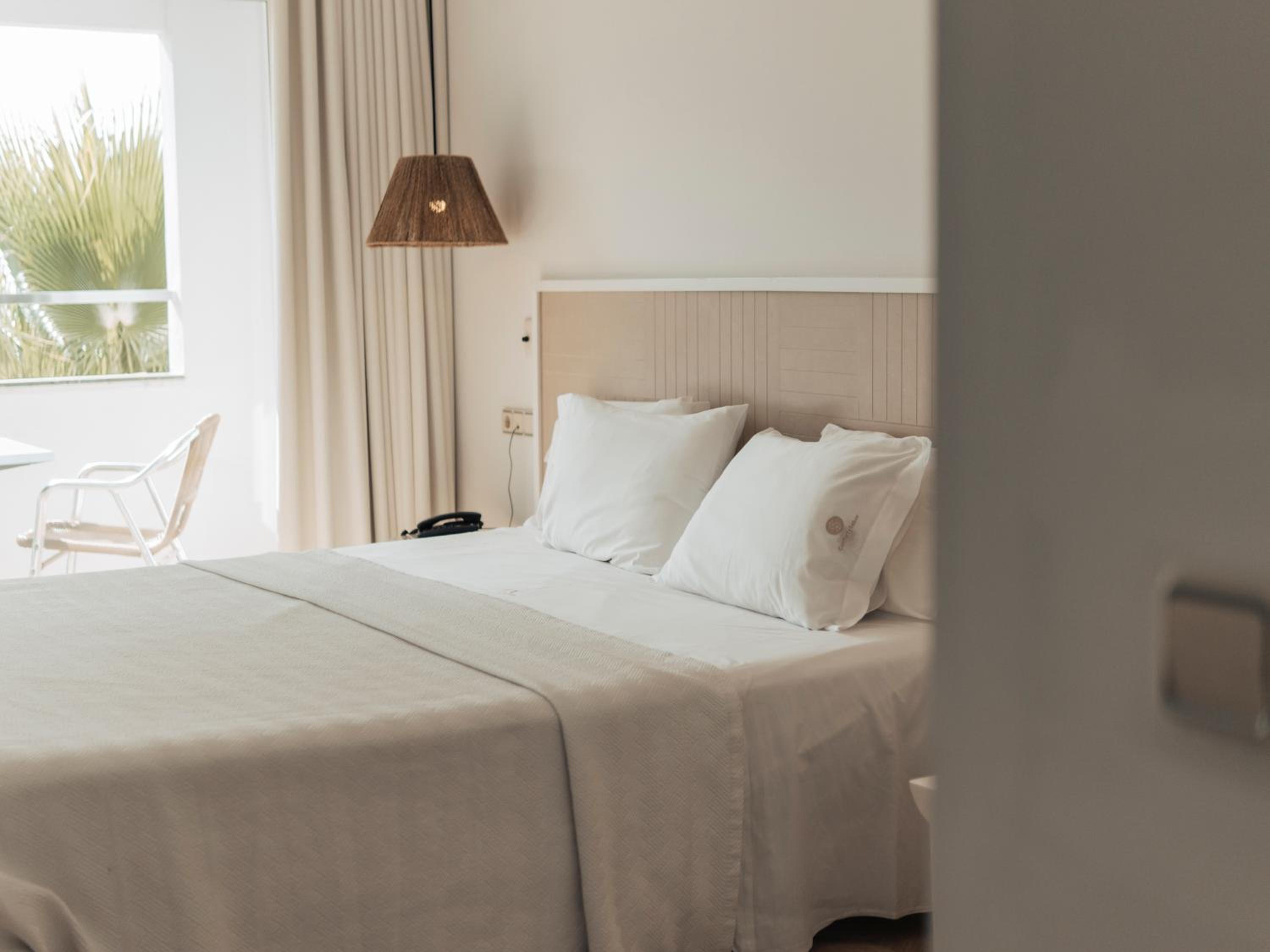 Double or Twin Room photo 2