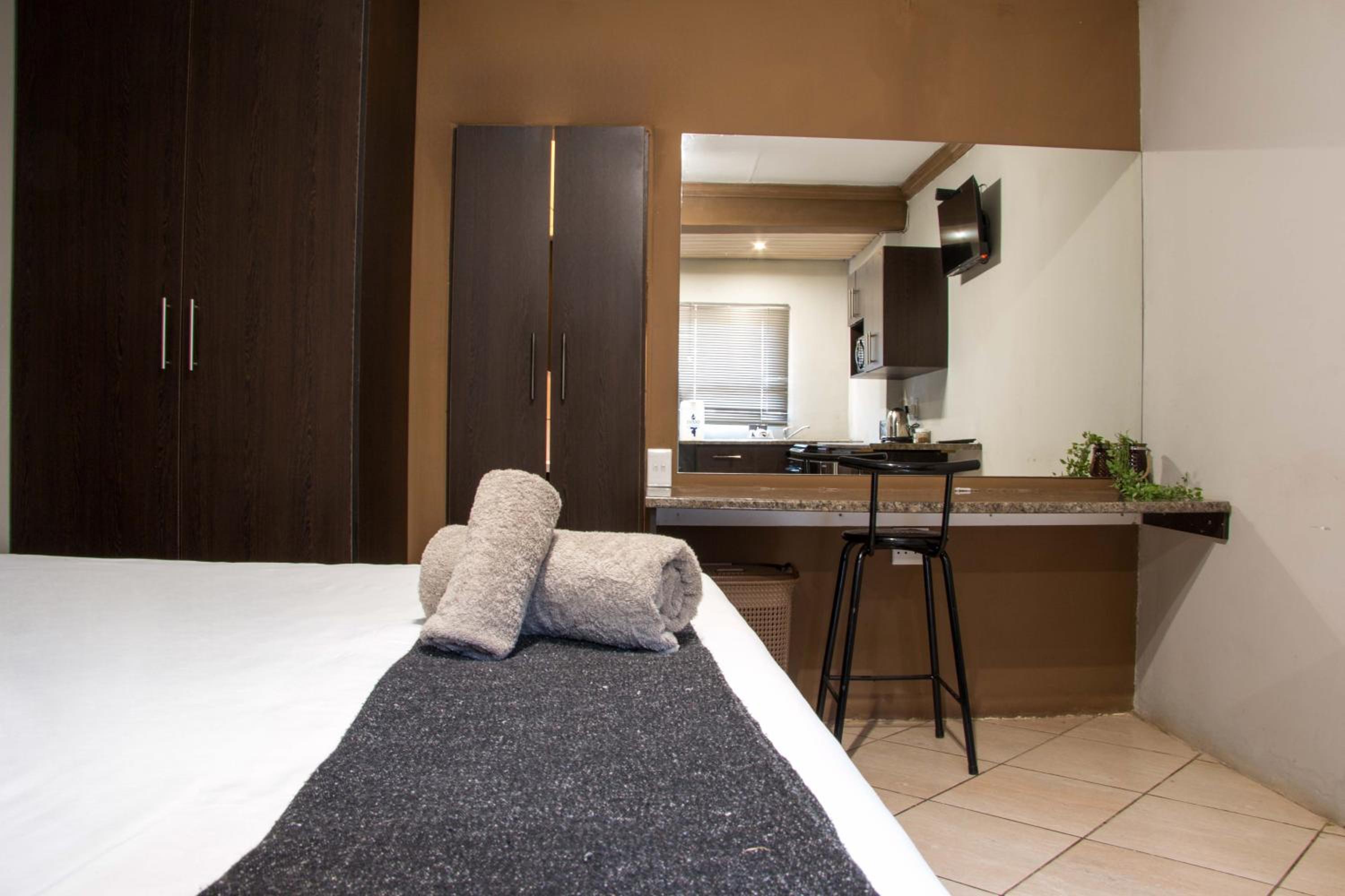 Deluxe Double Room photo 3