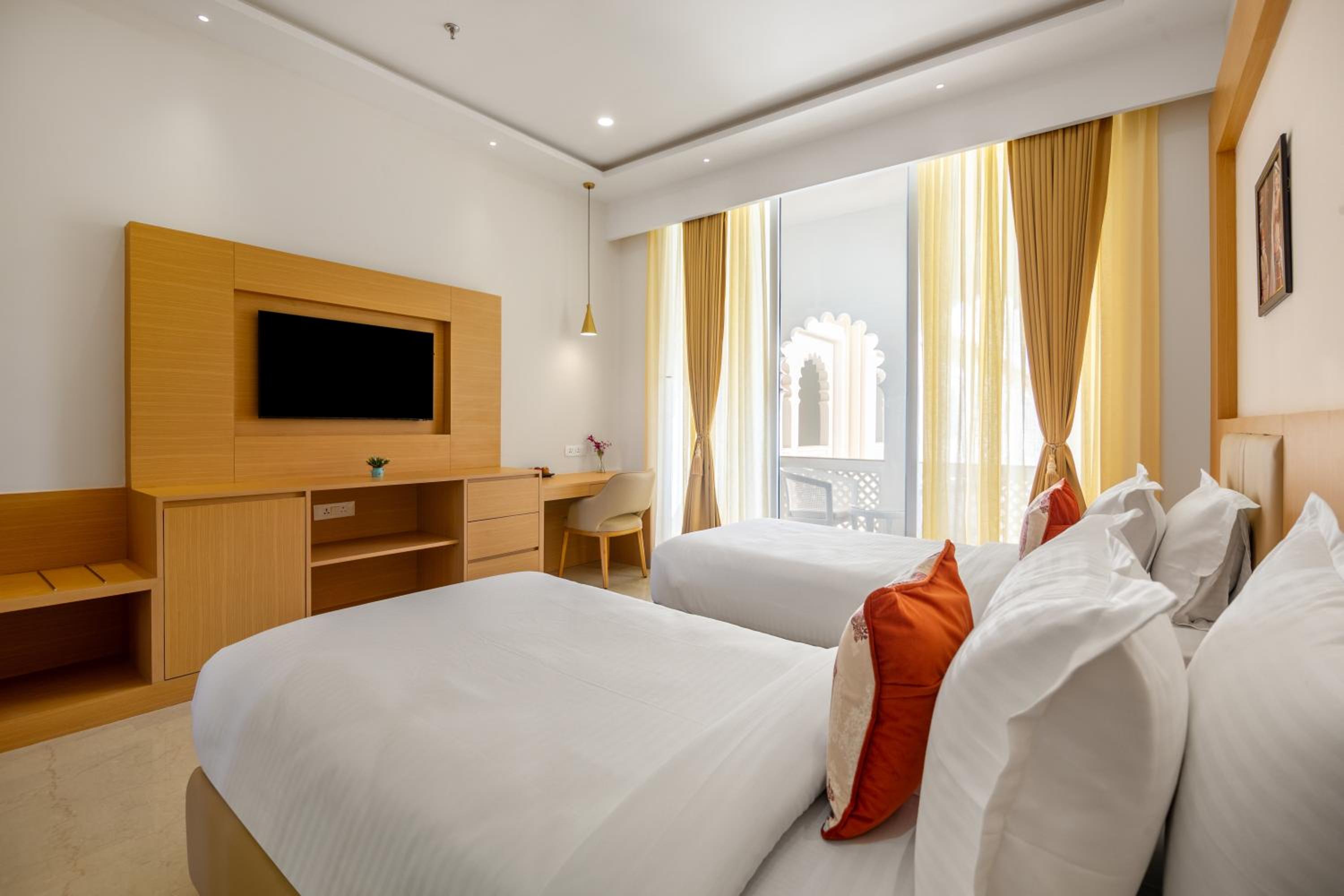 Classic Room - Photo 2