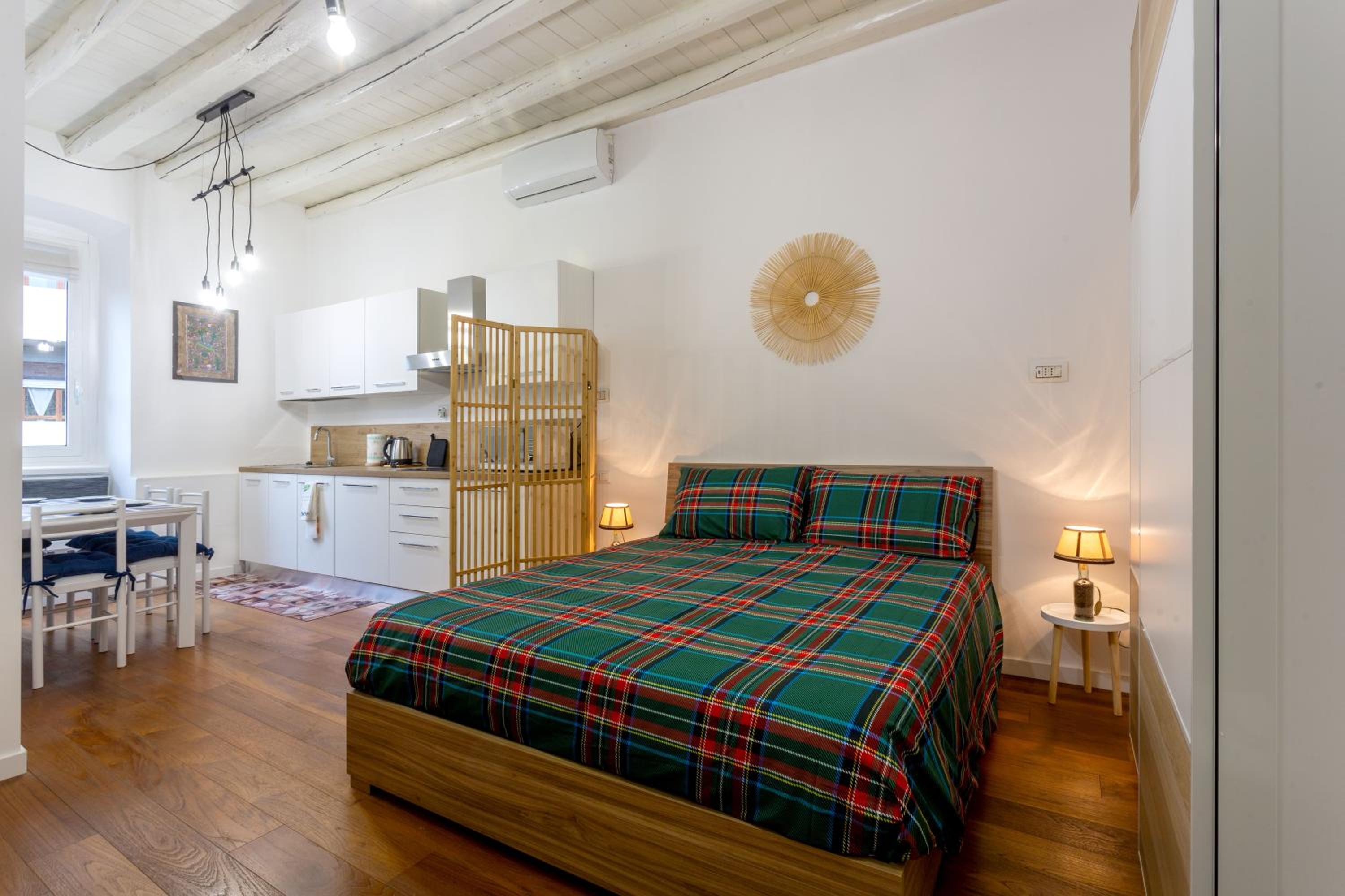 One-Bedroom Apartment