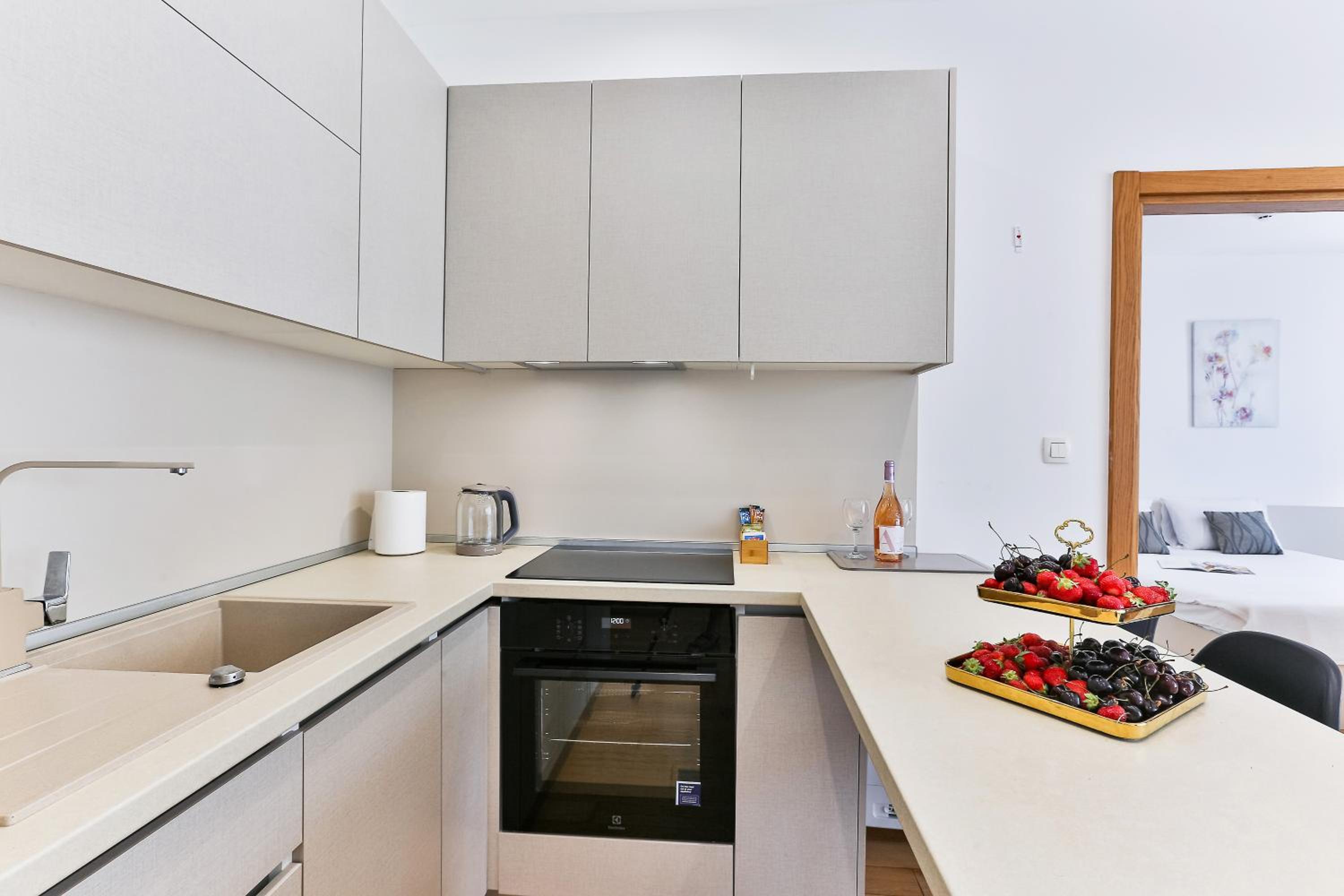 One-Bedroom Apartment with Balcony