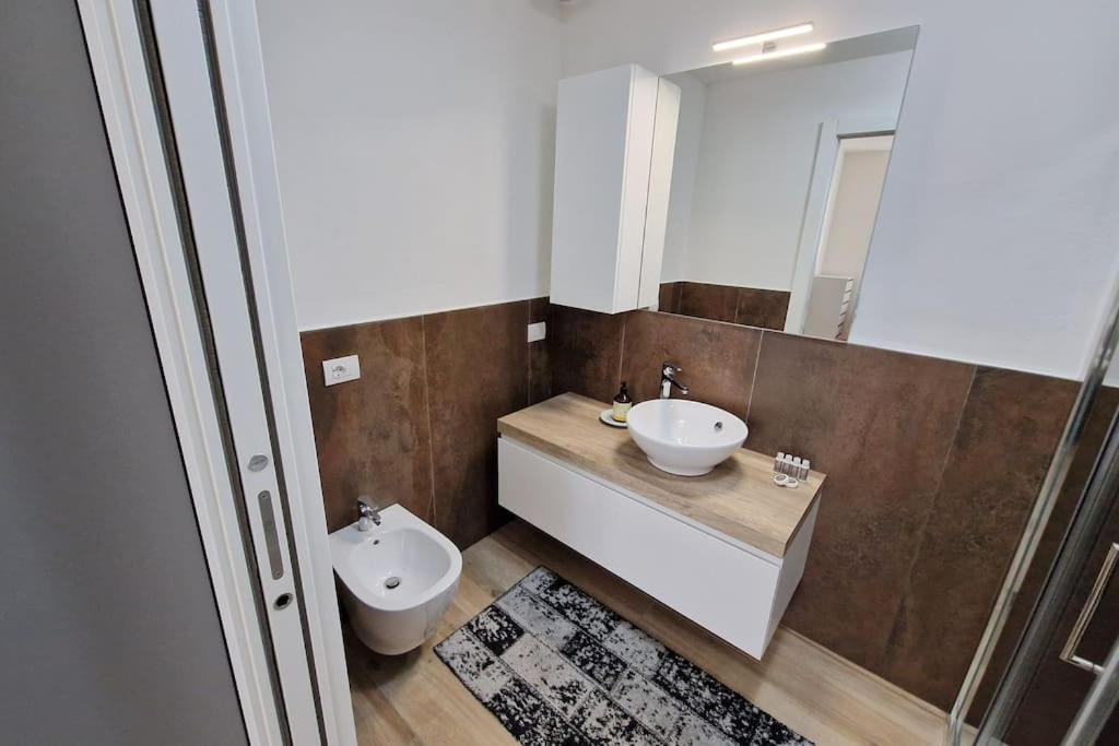 Two-Bedroom Apartment photo 2